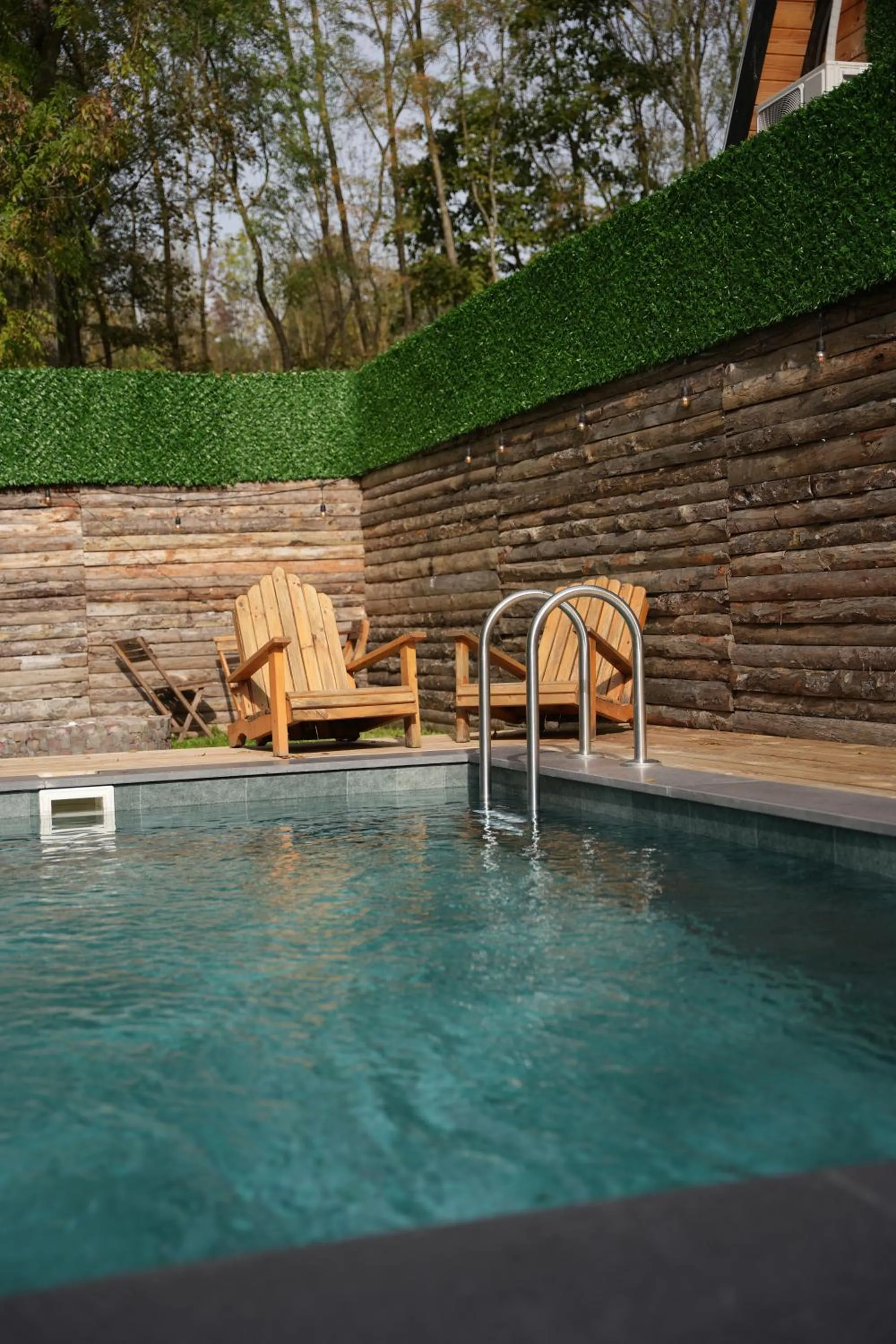 Day in Pentalow Cabin