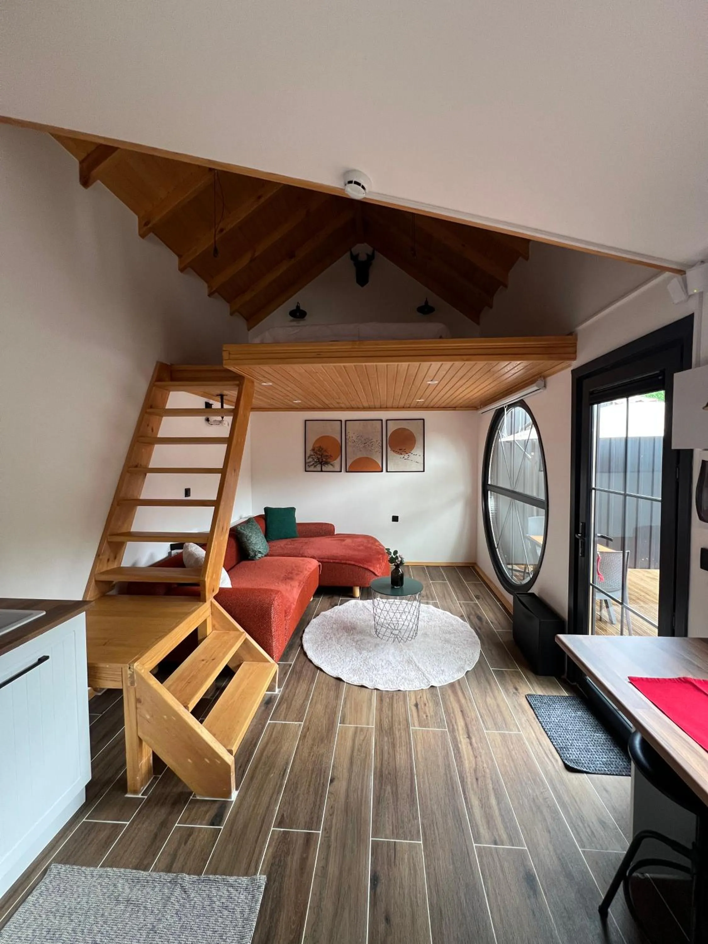 Bed in Pentalow Cabin