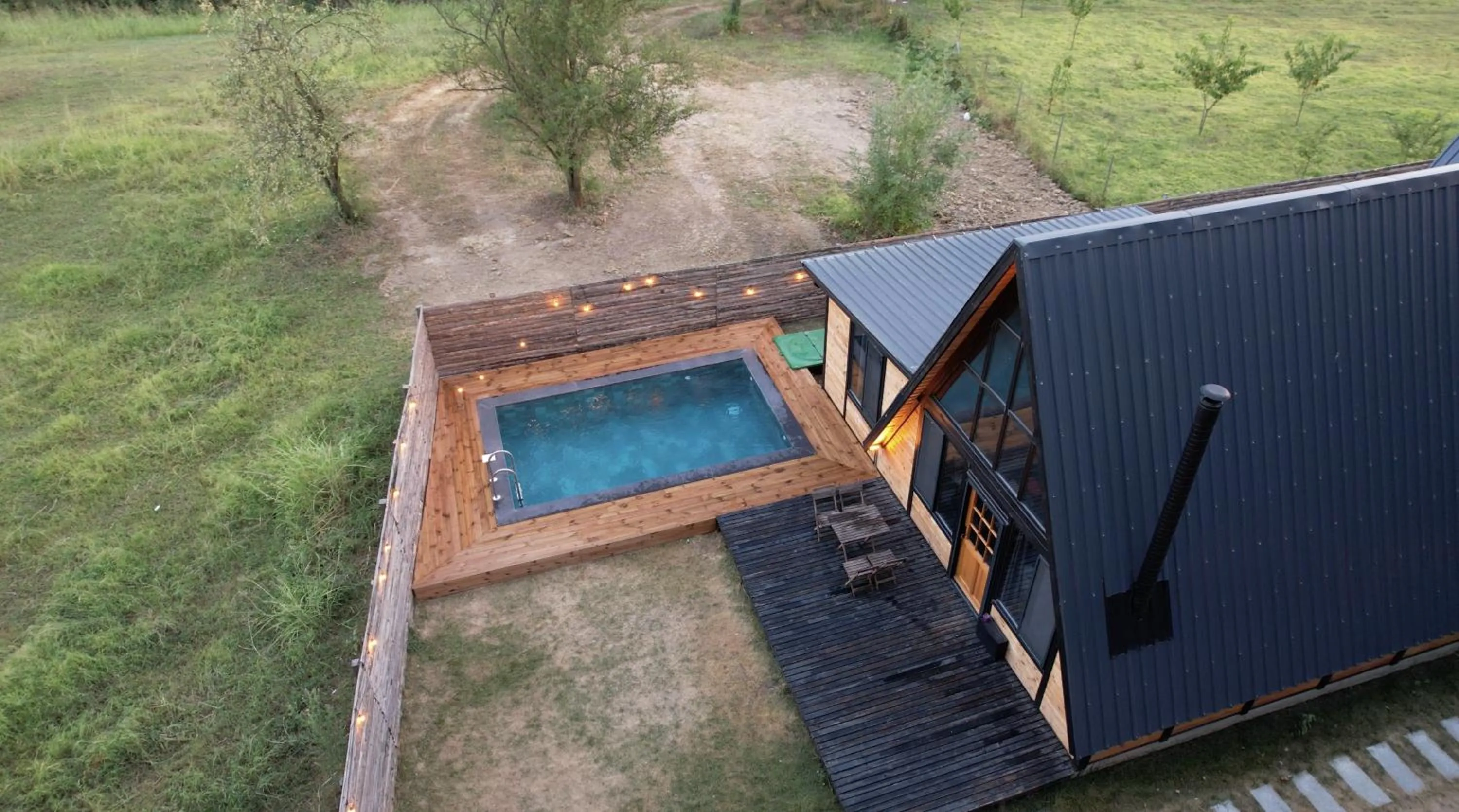 Property building in Pentalow Cabin