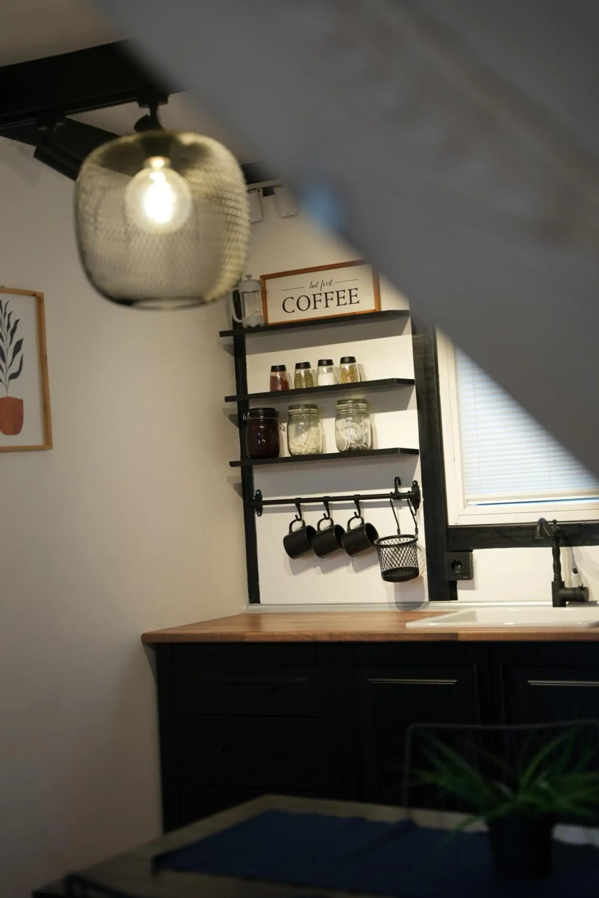 Food and drinks in Pentalow Cabin Food and drinks in Pentalow Cabin