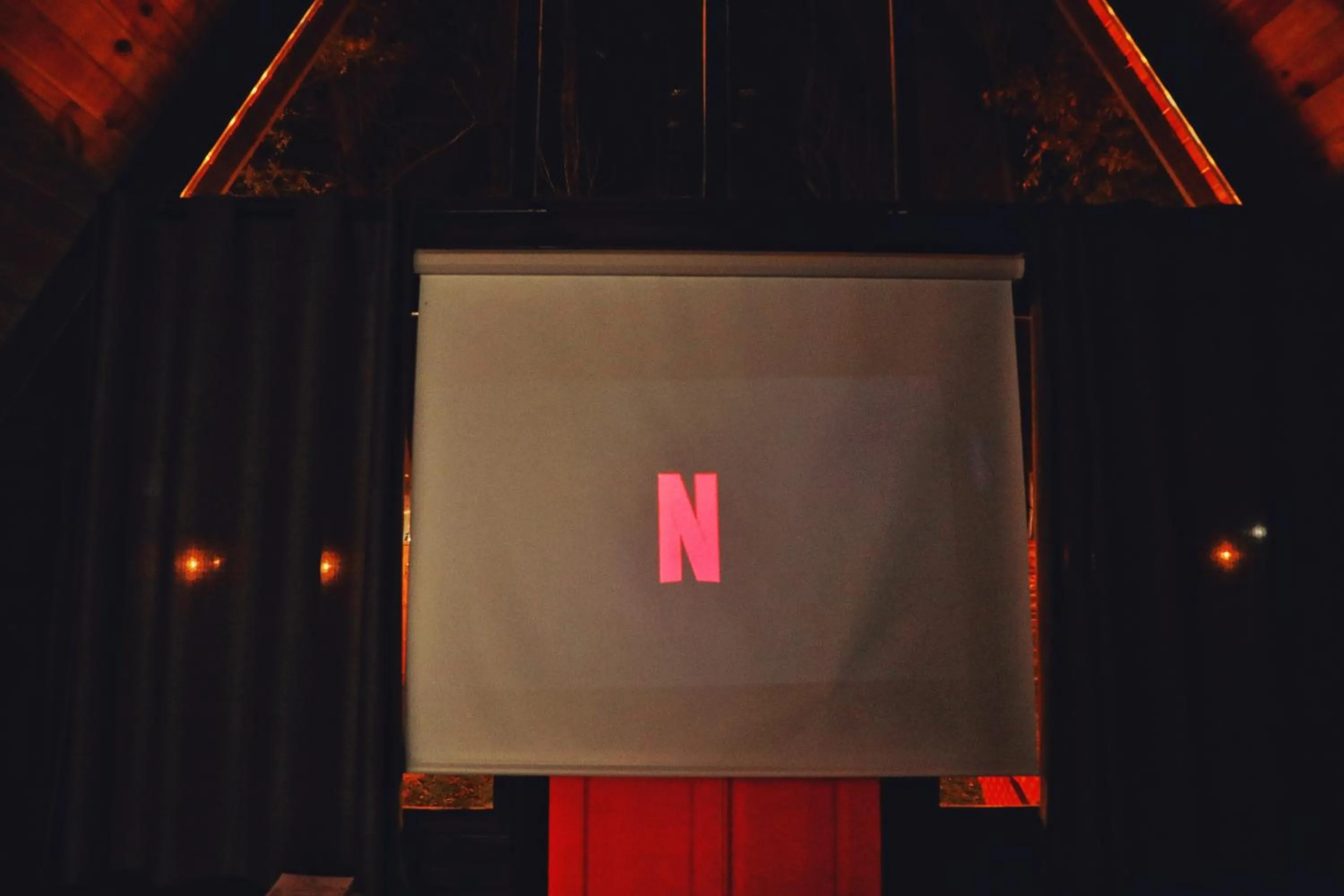 Communal lounge/ TV room in Pentalow Cabin