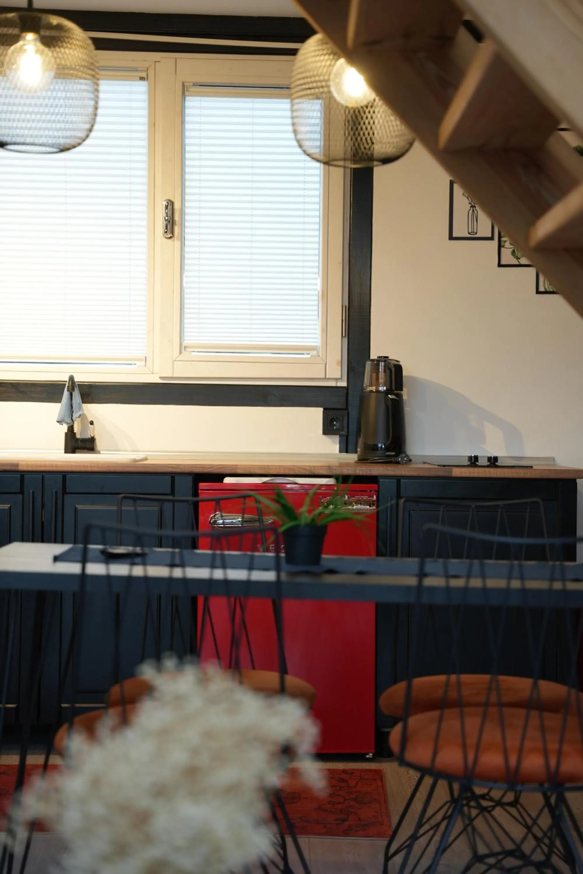 Kitchen or kitchenette in Pentalow Cabin