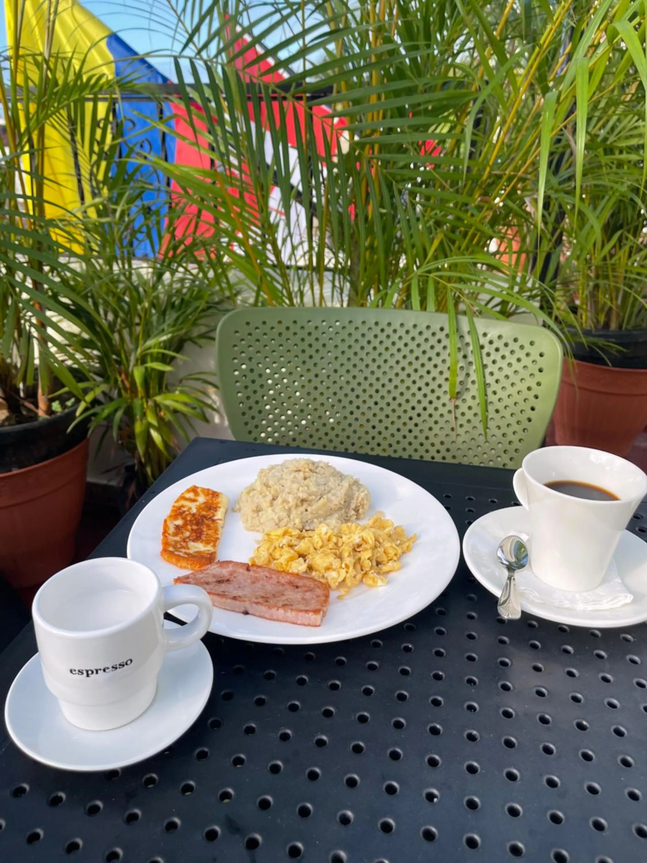Food and drinks in Studio 27 Colonial, Centro Histórico