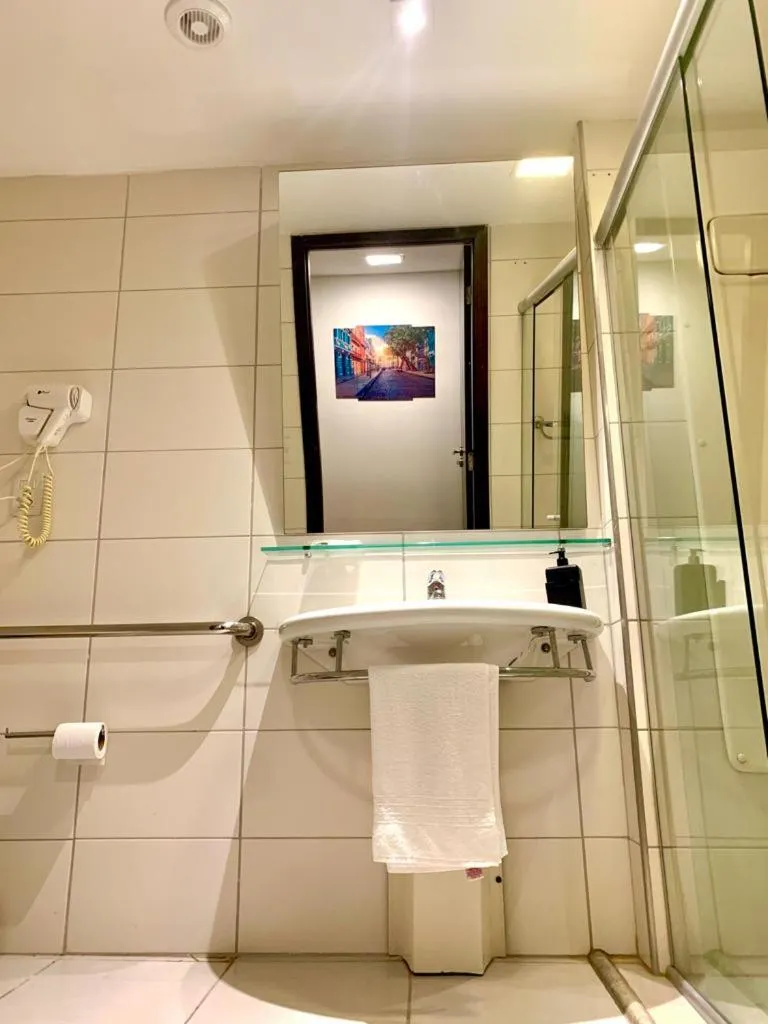 Bathroom in Beach Class Executive