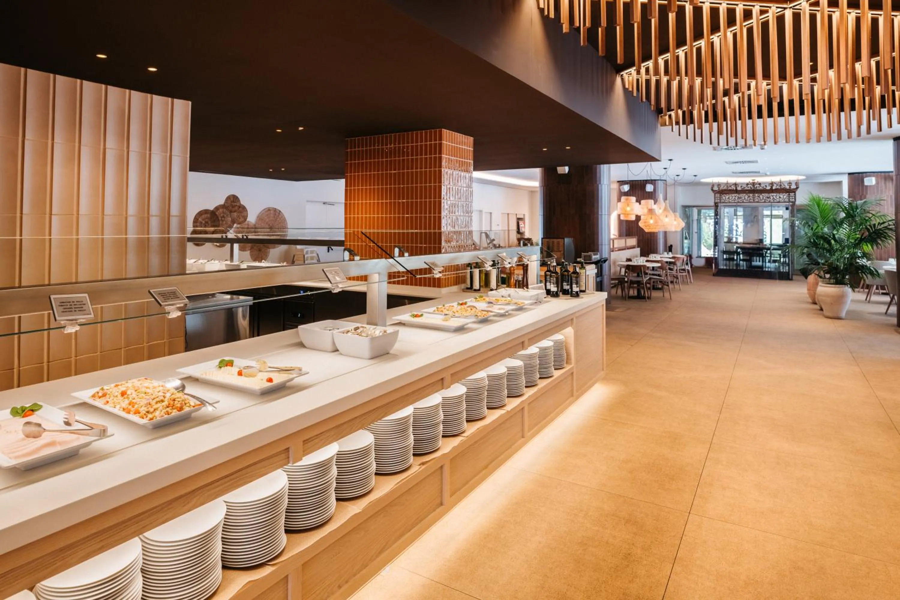 Restaurant/places to eat in Hotel Jaime I