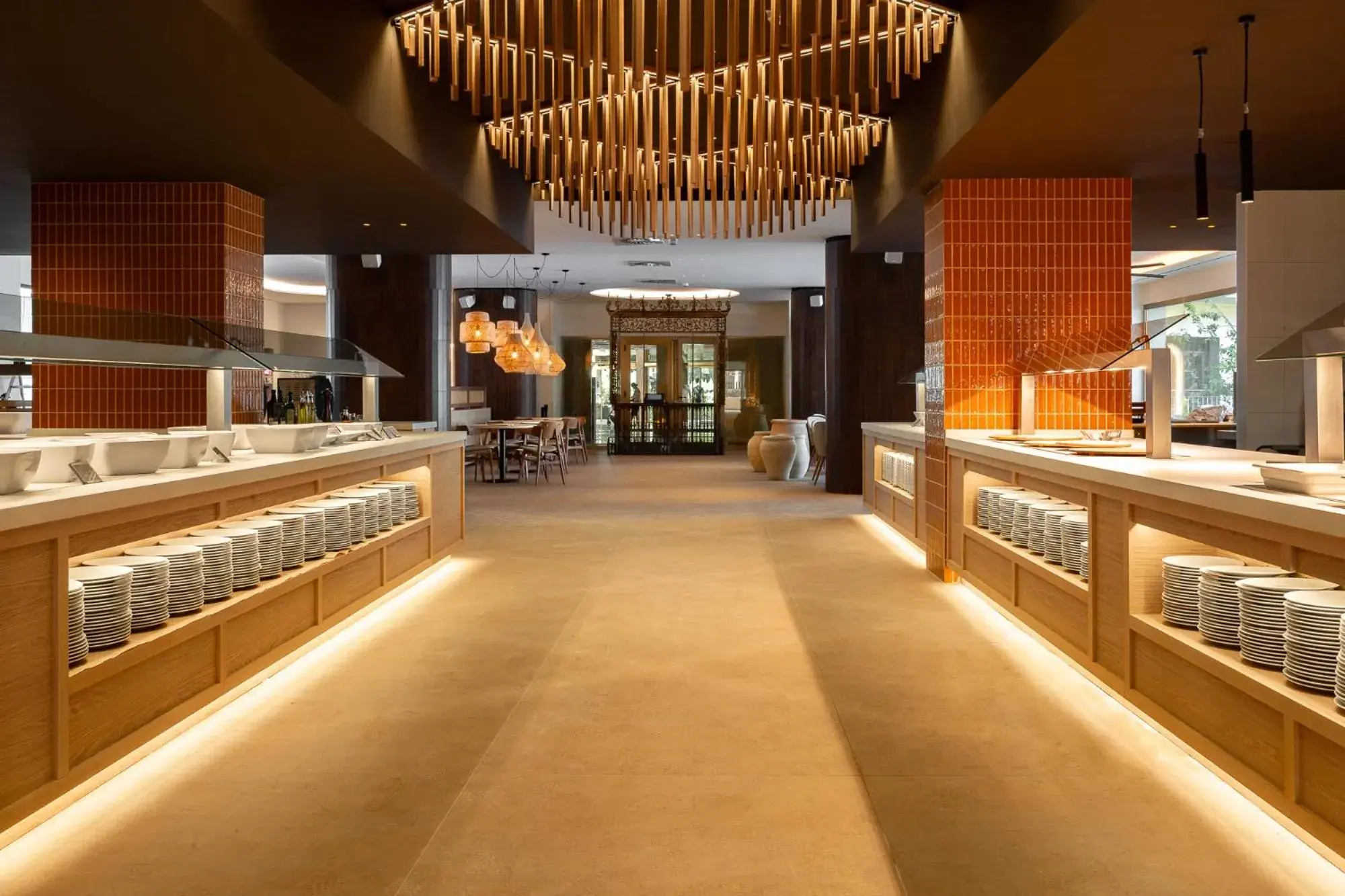 Restaurant/places to eat in Hotel Jaime I Restaurant/places to eat in Hotel Jaime I