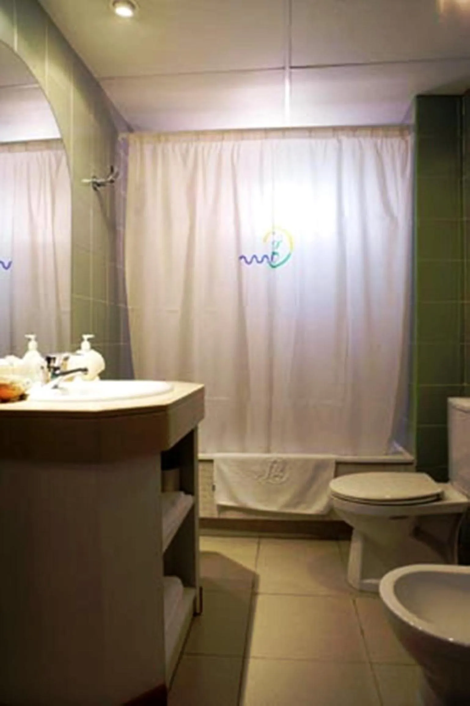 Bathroom in Fenals Garden