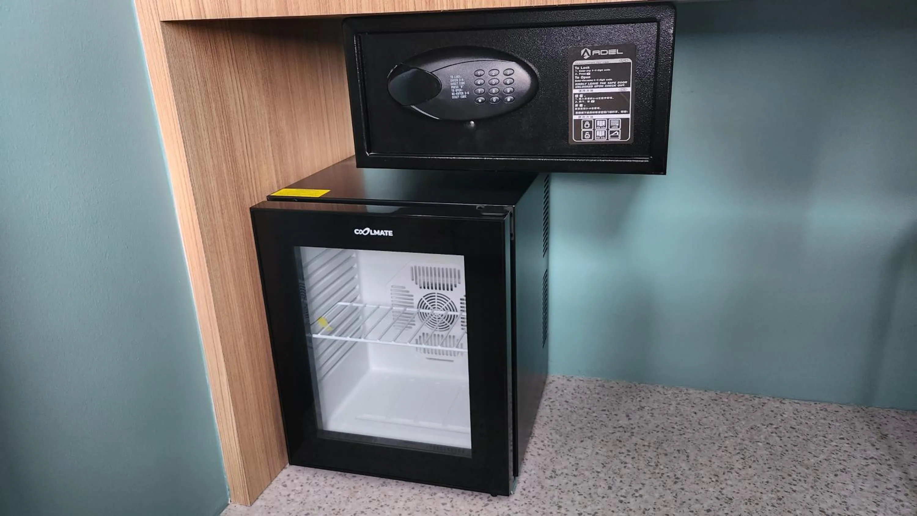 Area and facilities in Wellesley Hotel