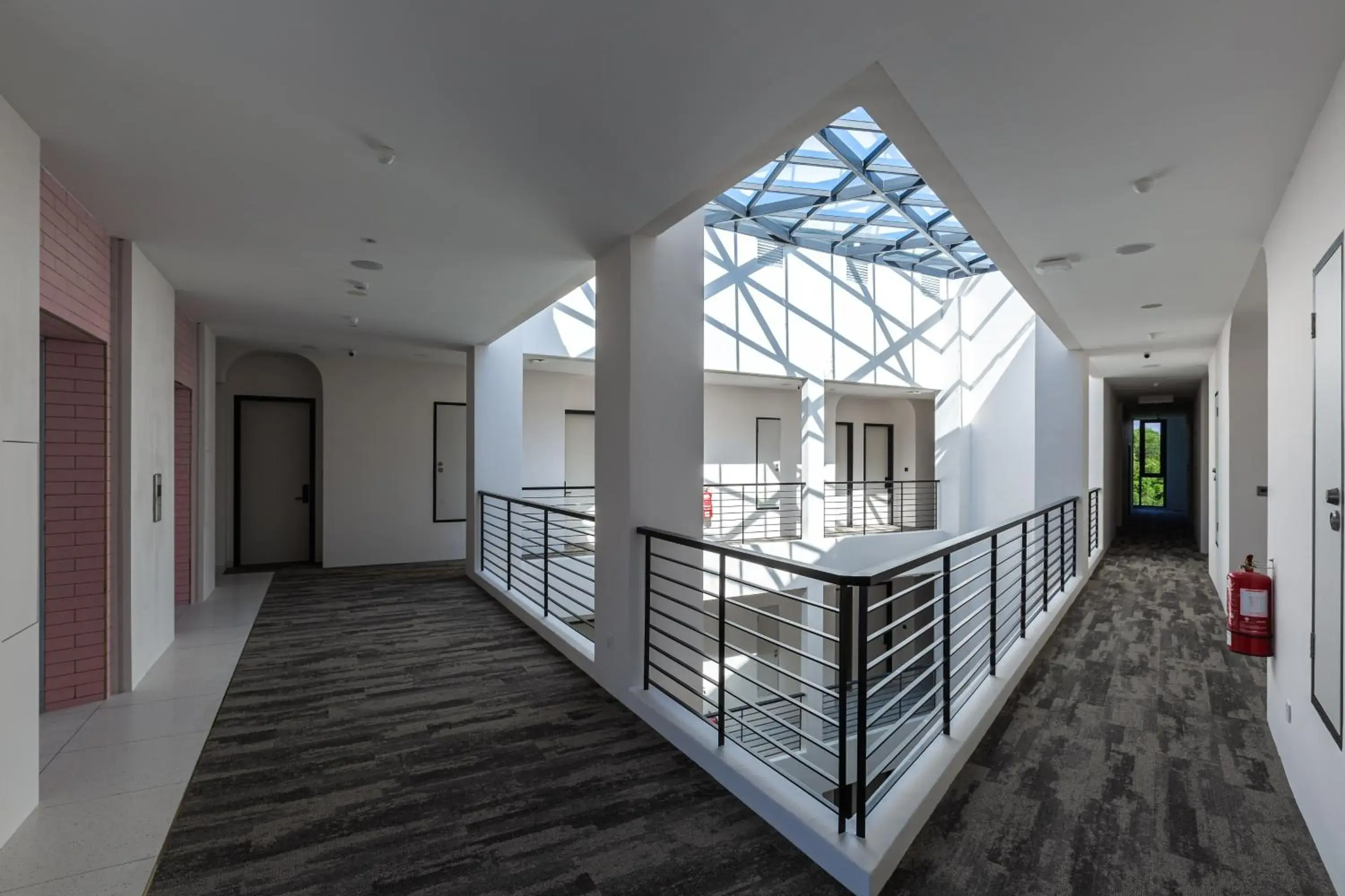 Property building in Wellesley Hotel Property building in Wellesley Hotel