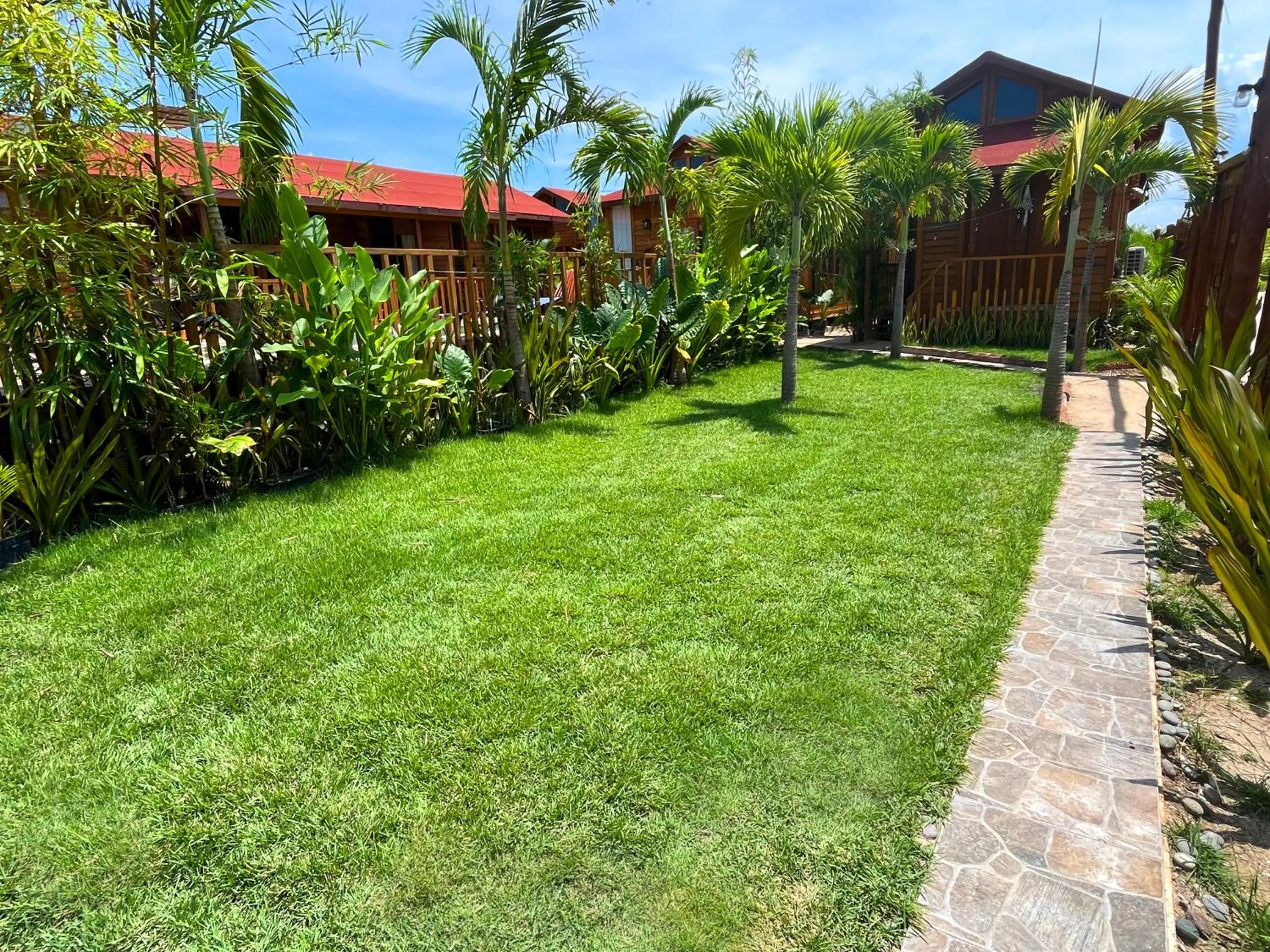 Garden in Anicca Aldea