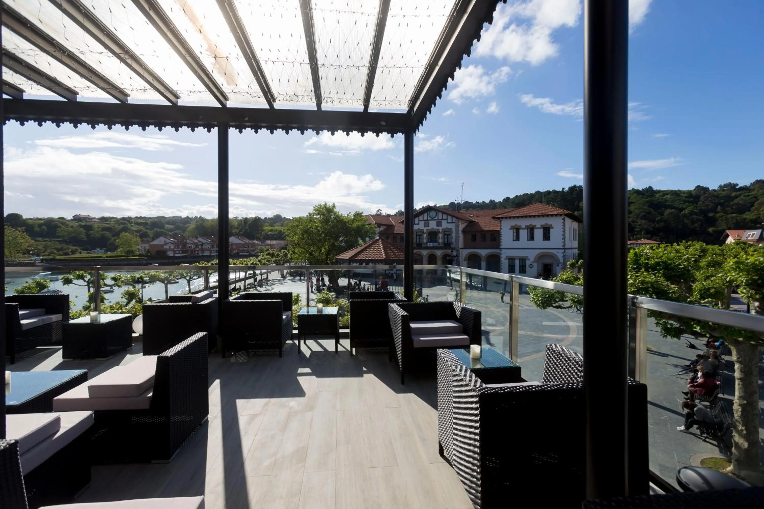 Property building in Hotel Boutique Bahía de Plentzia