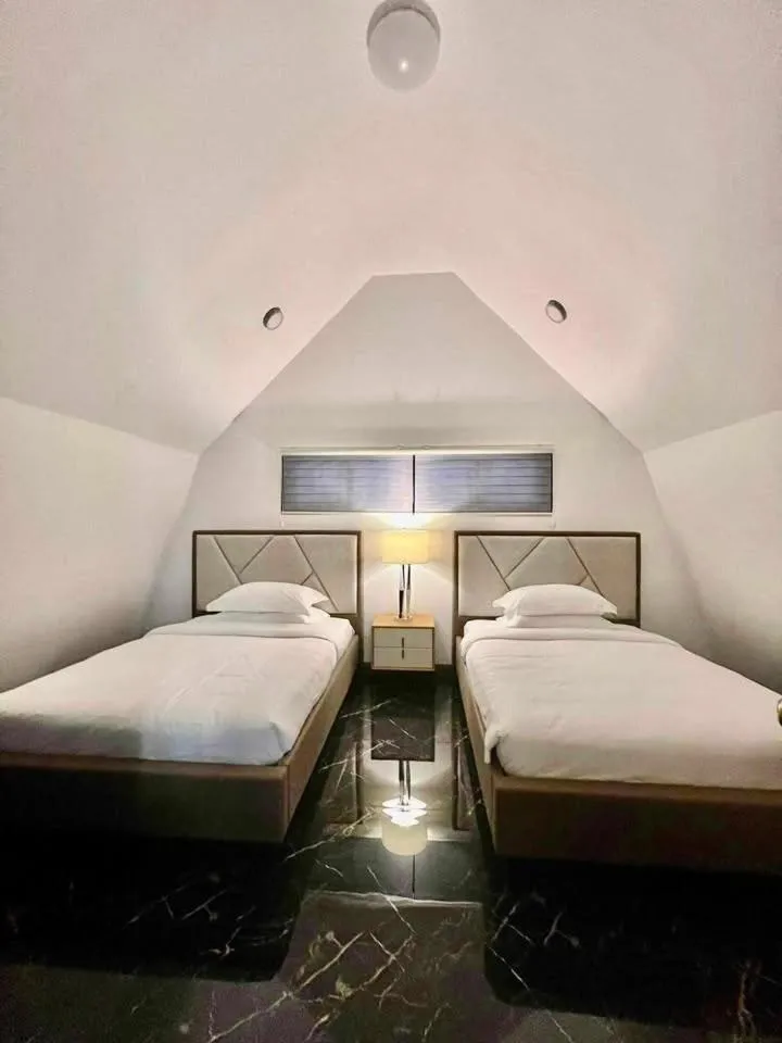 Aurora Villas and Cabin Resort