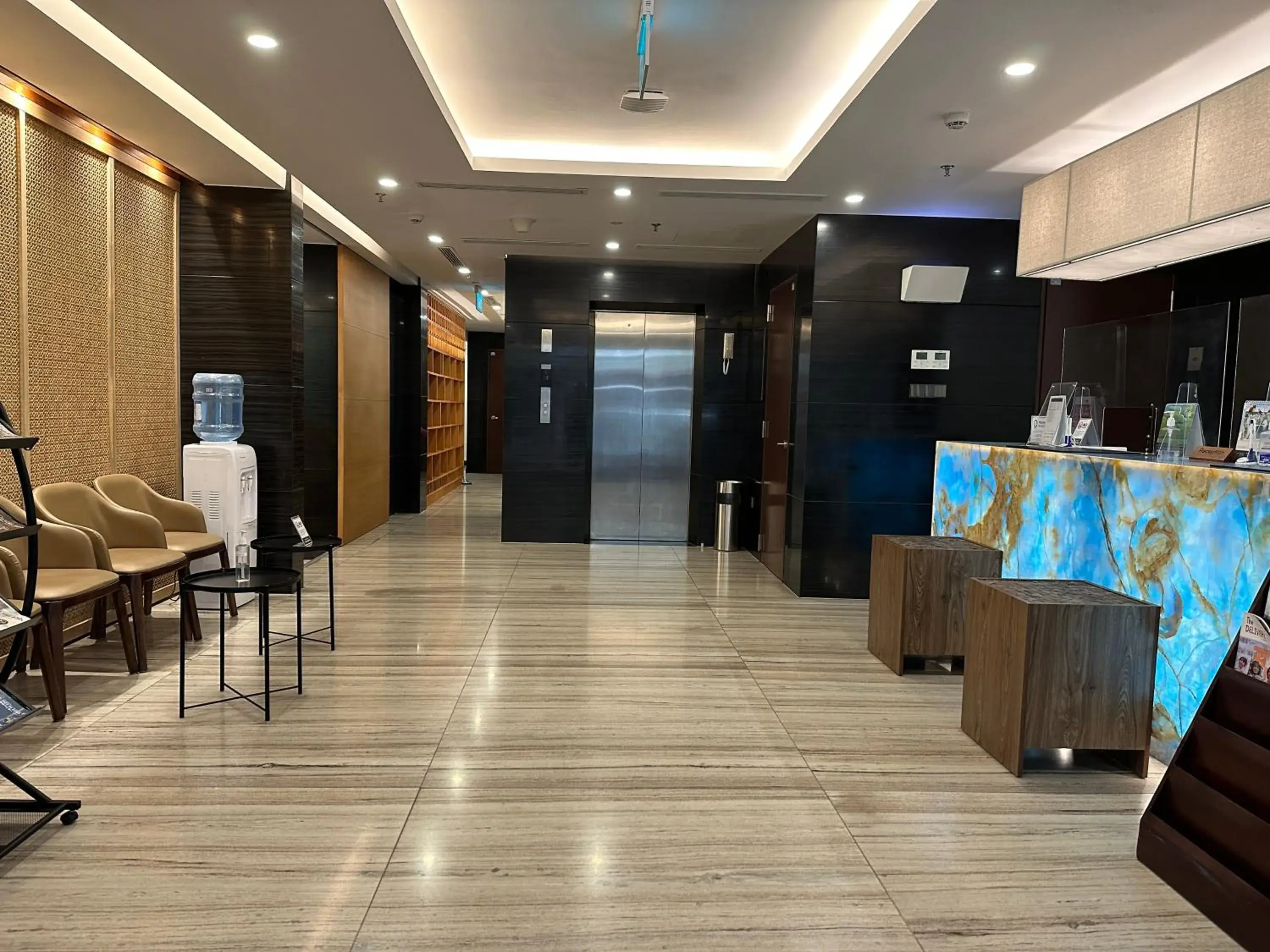 Lobby or reception in Hotel Yah Hanoi & Spa Lobby or reception in Hotel Yah Hanoi & Spa