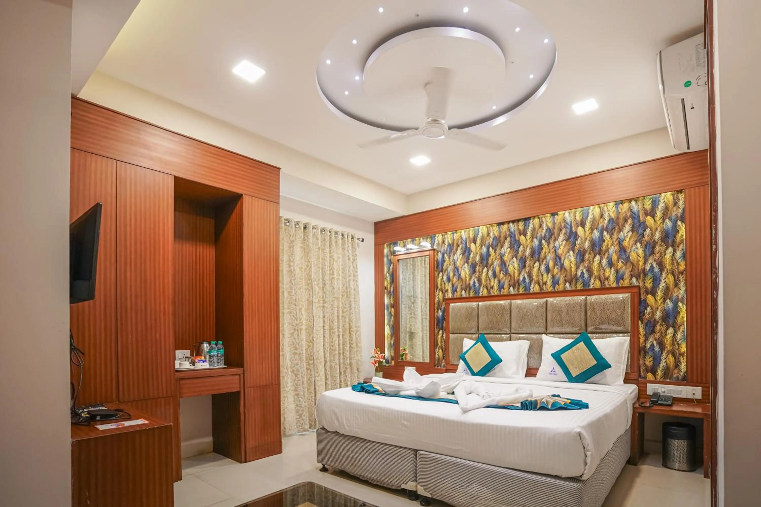 Bed in Pine Tree Boutique Hotel