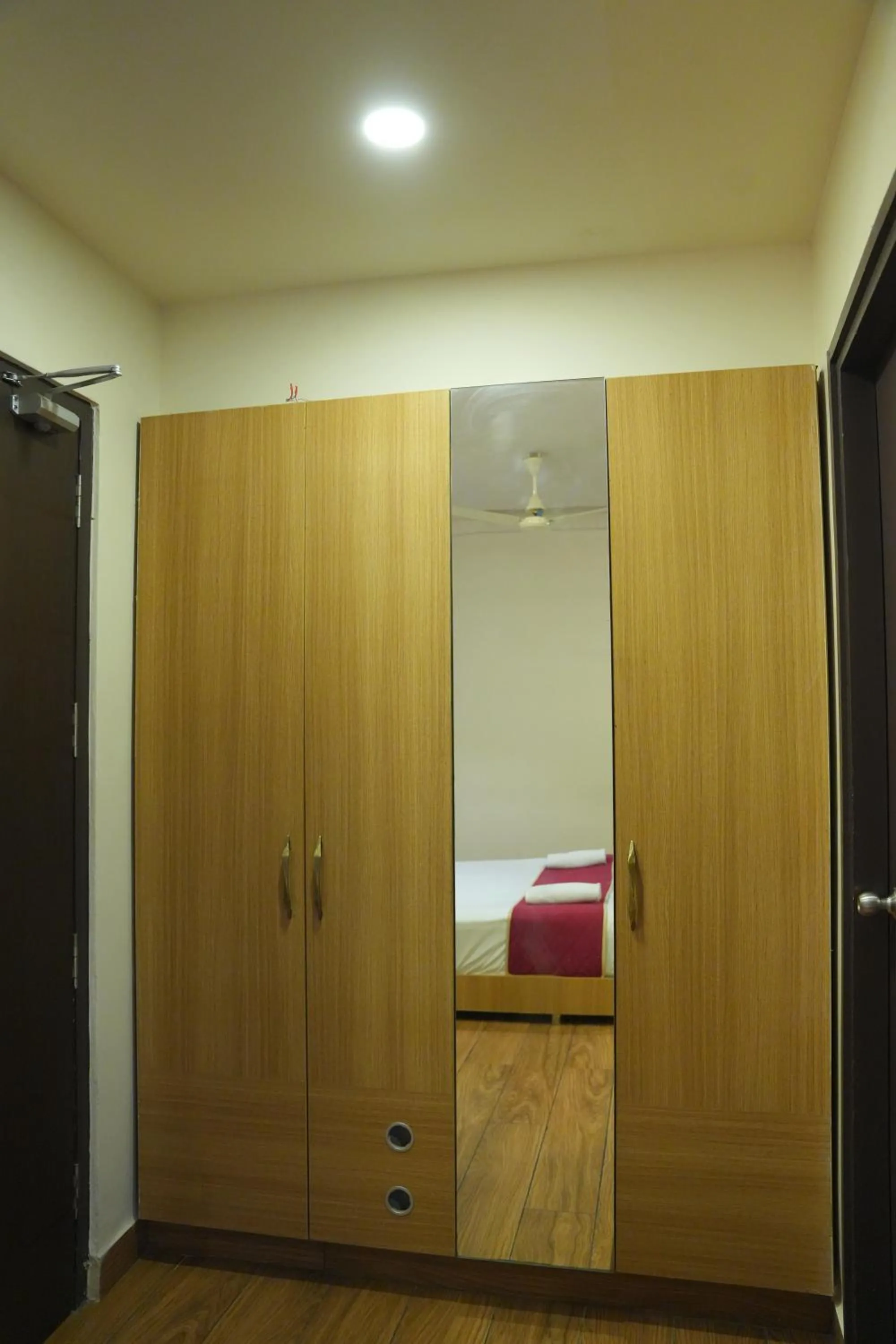 KVP GOLDEN INN