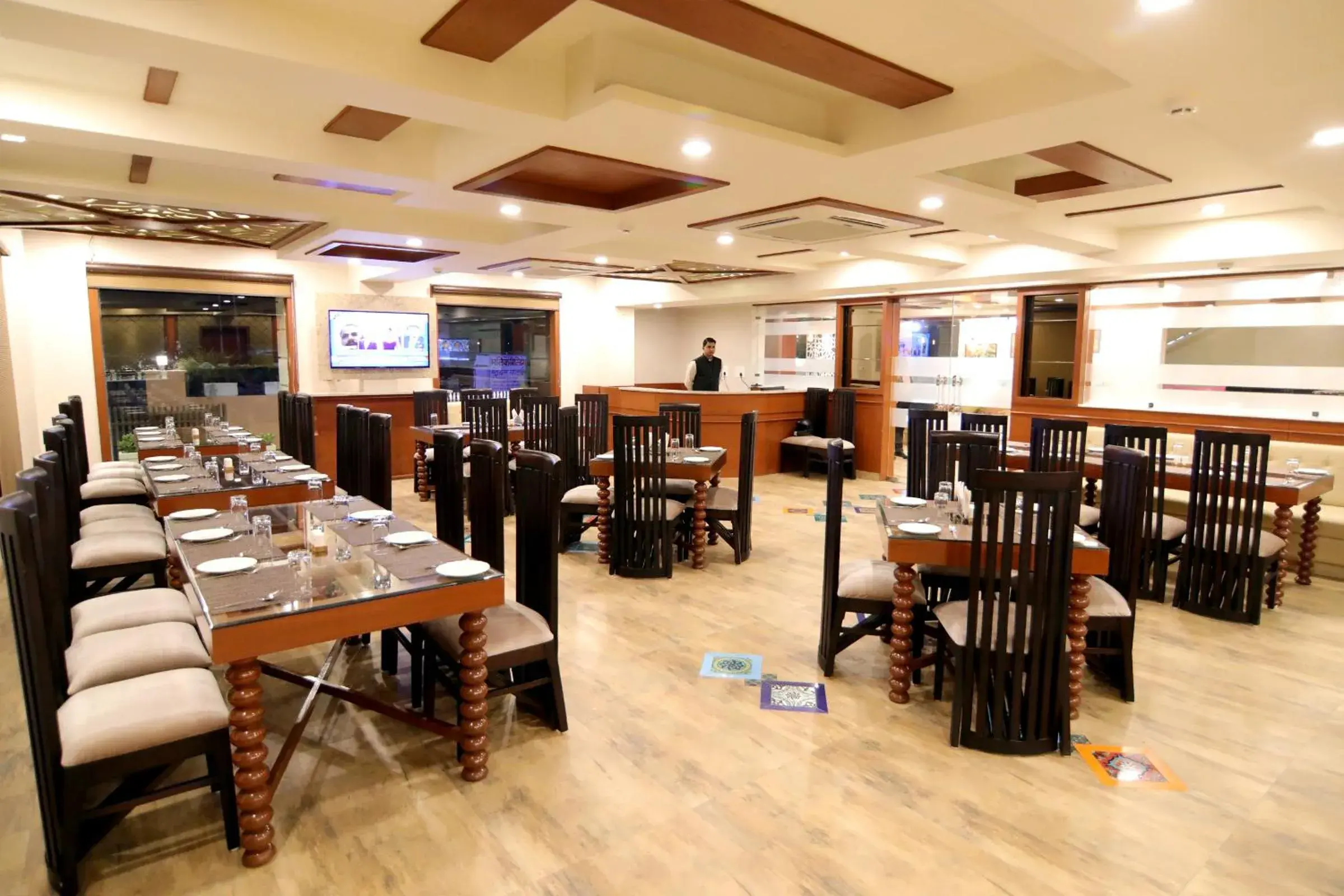 Restaurant/places to eat in Udman Hotel Haridwar Restaurant/places to eat in Udman Hotel Haridwar