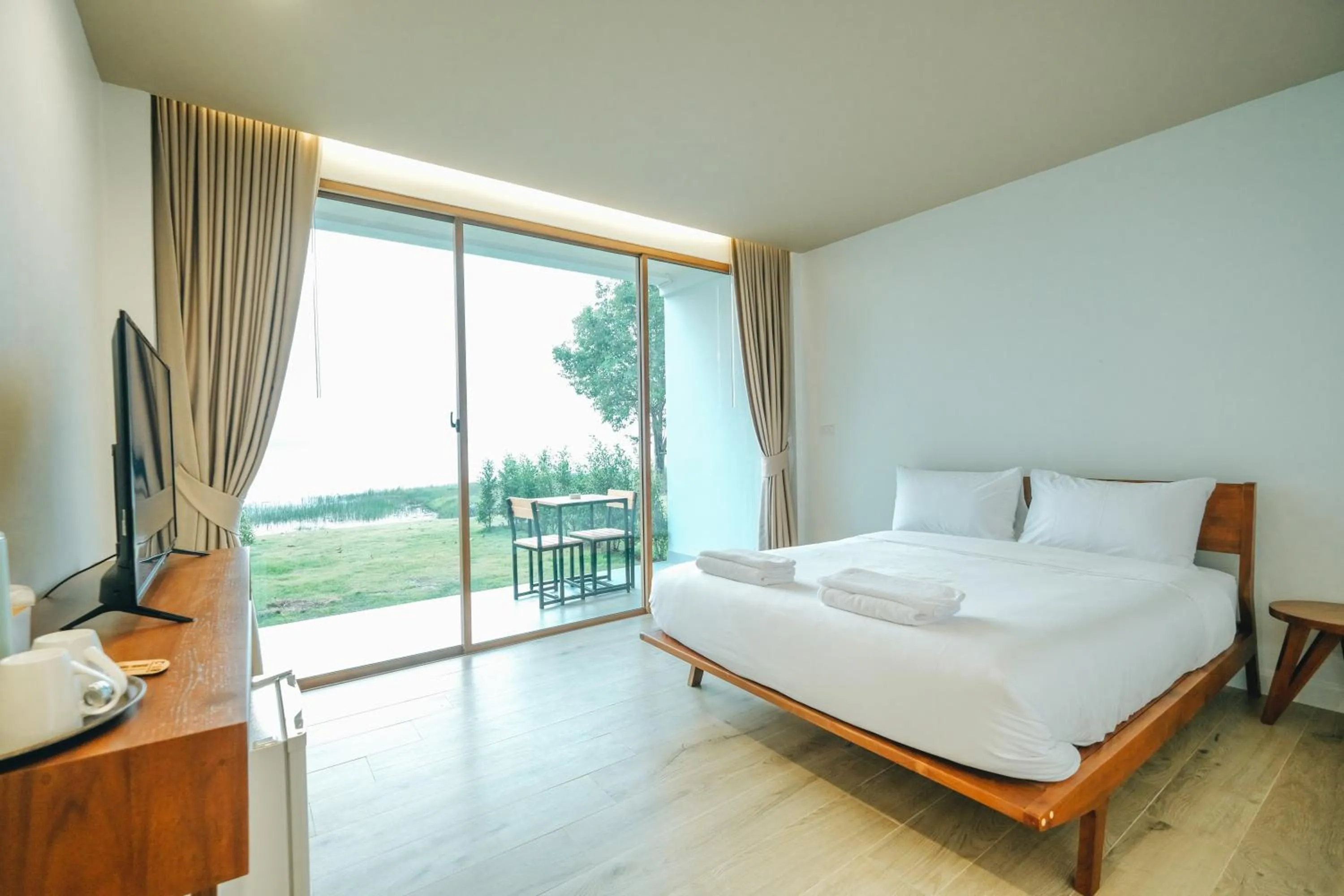 Bed in LAKE HOUSE Naka Cave