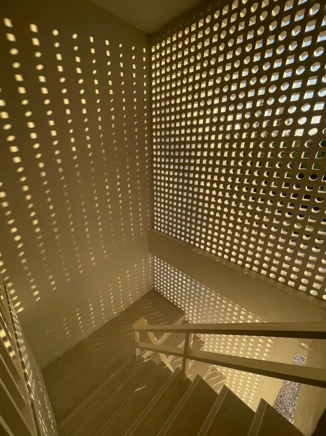 Property building in LAKE HOUSE Naka Cave