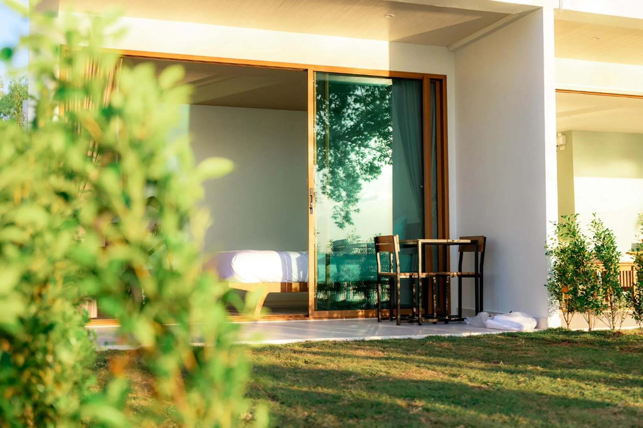 Garden in LAKE HOUSE Naka Cave