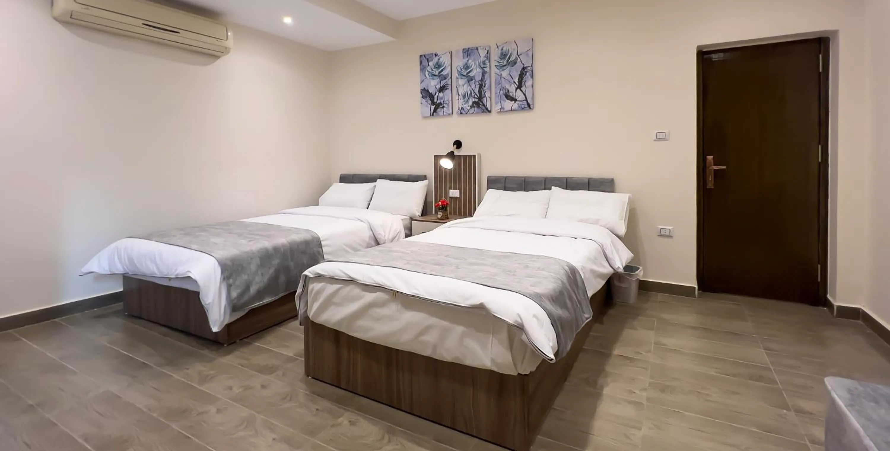 Bedroom, Bed in STEPS IN Pyramids View