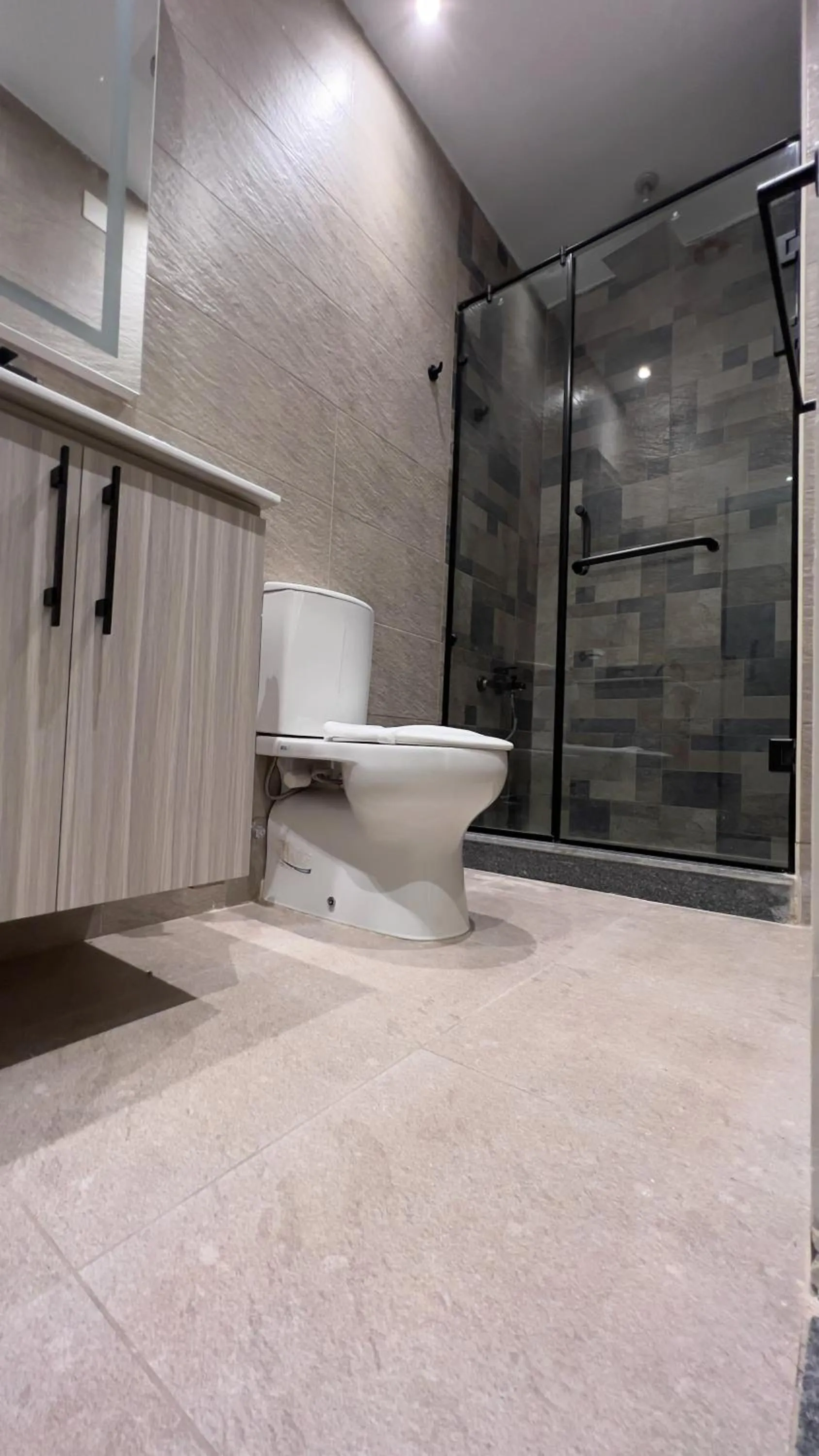 Bathroom in STEPS IN Pyramids View