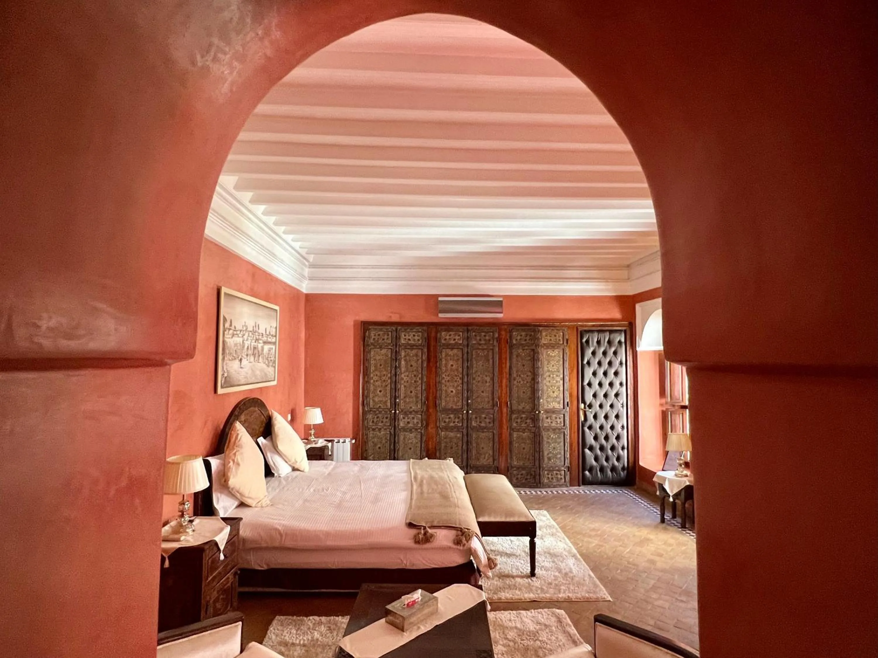 Photo of the whole room, Bed in Riad Sassa Finda