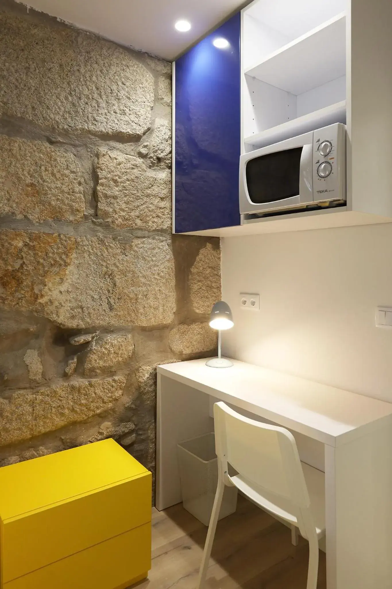 Twin Room in FLH Porto Downtown GuestHouse Twin Room in FLH Porto Downtown GuestHouse