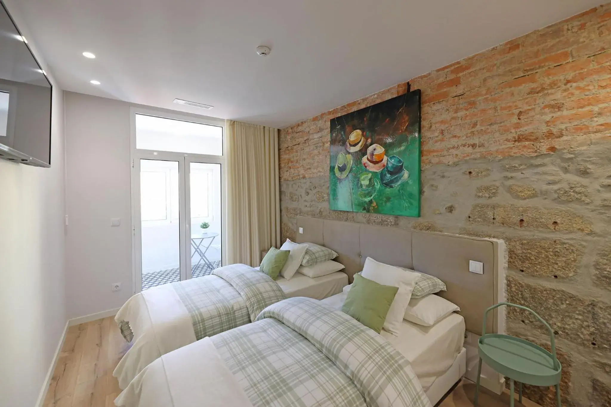 Suite in FLH Porto Downtown GuestHouse Suite in FLH Porto Downtown GuestHouse