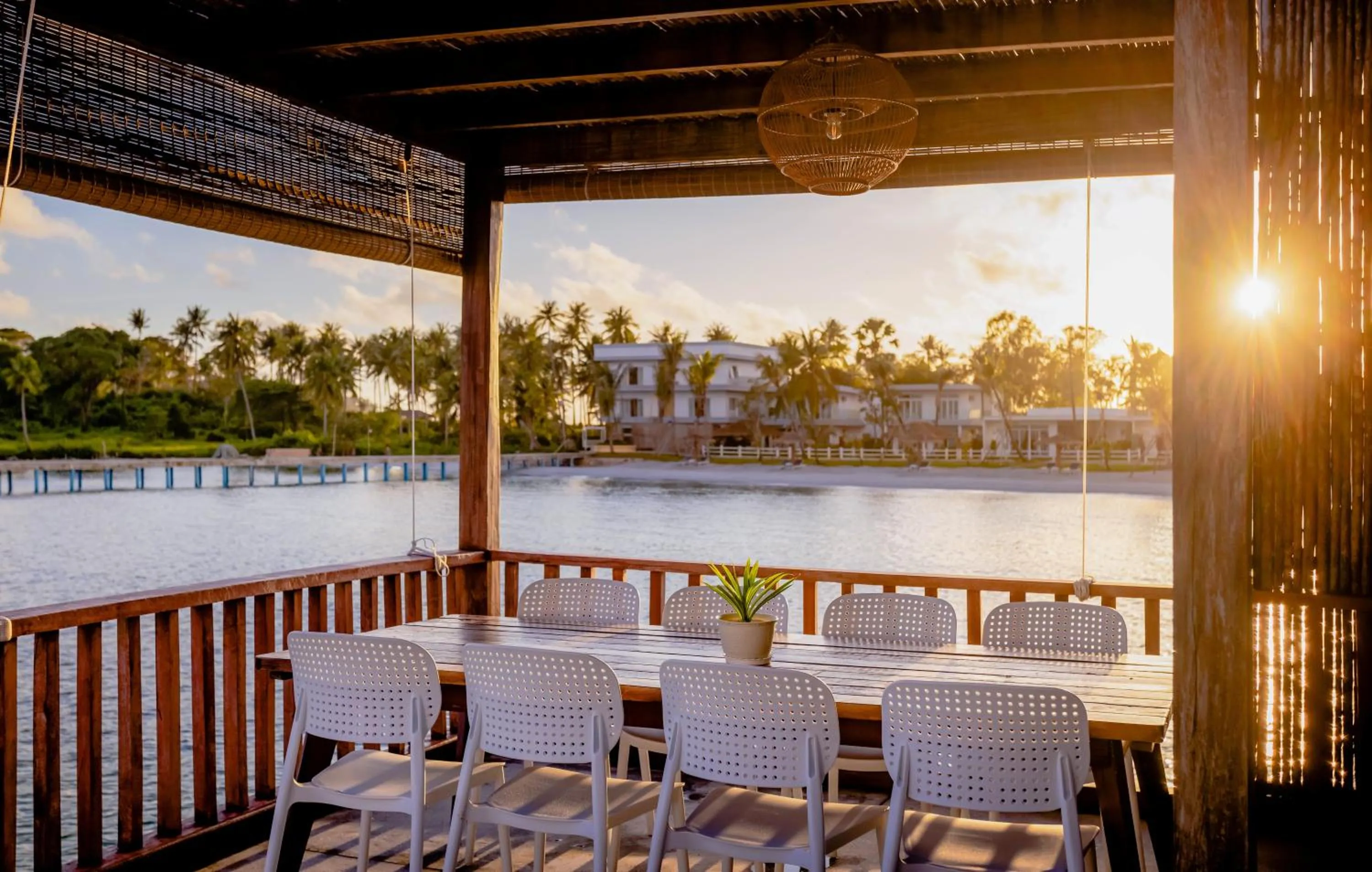Dining area in Koh Apikjun Resort by EHM