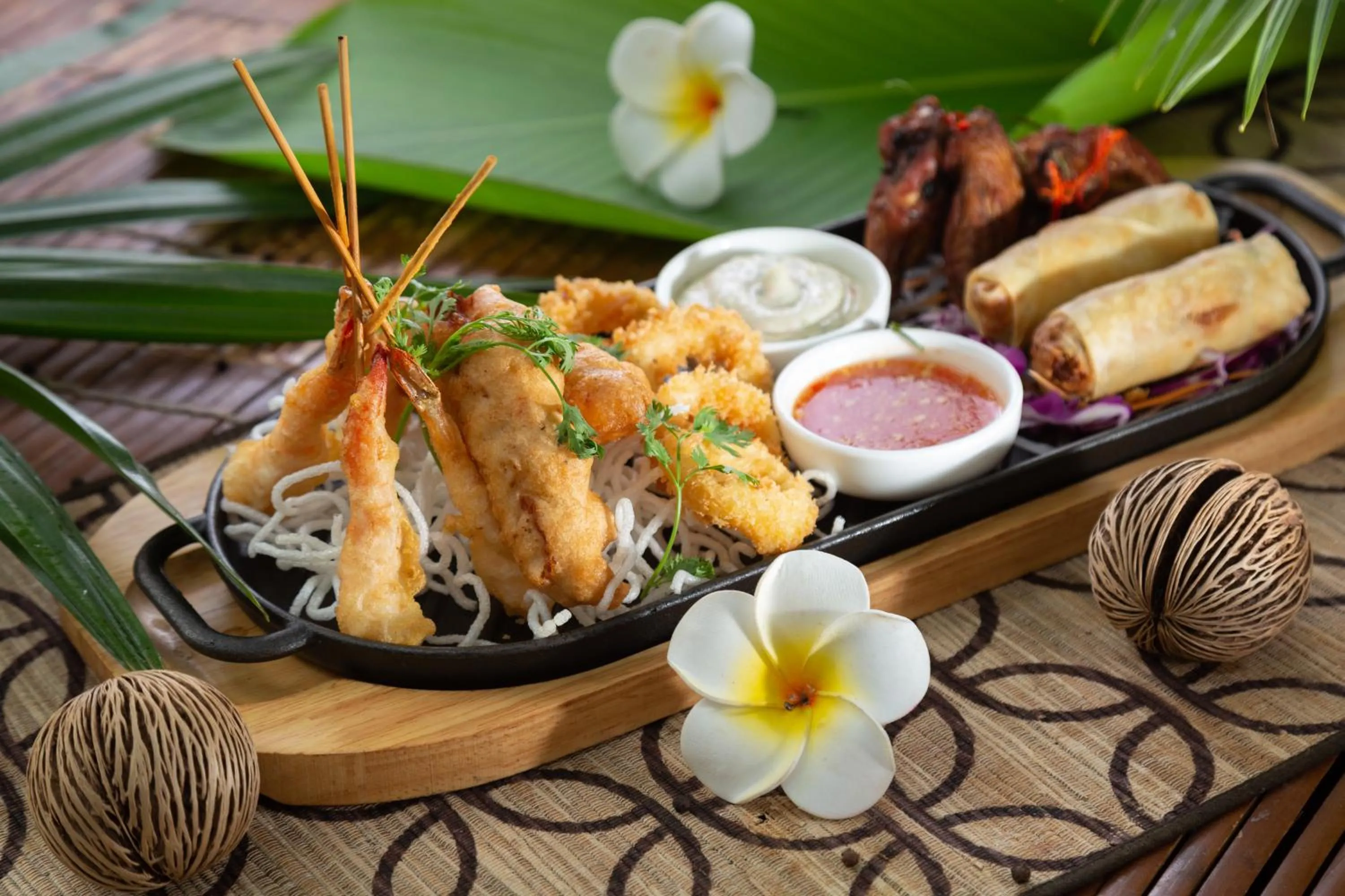 Food in Koh Apikjun Resort by EHM