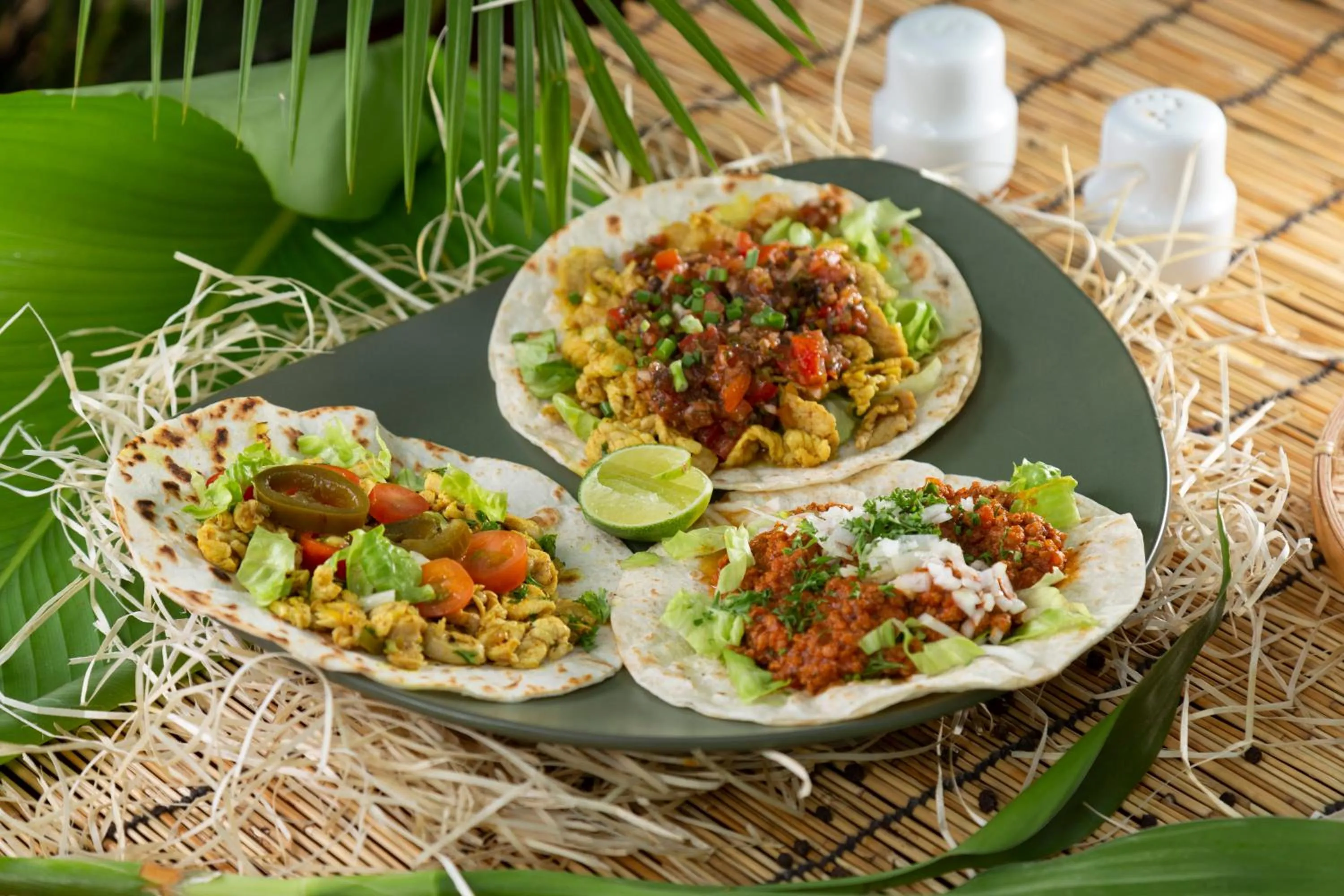 Food in Koh Apikjun Resort by EHM