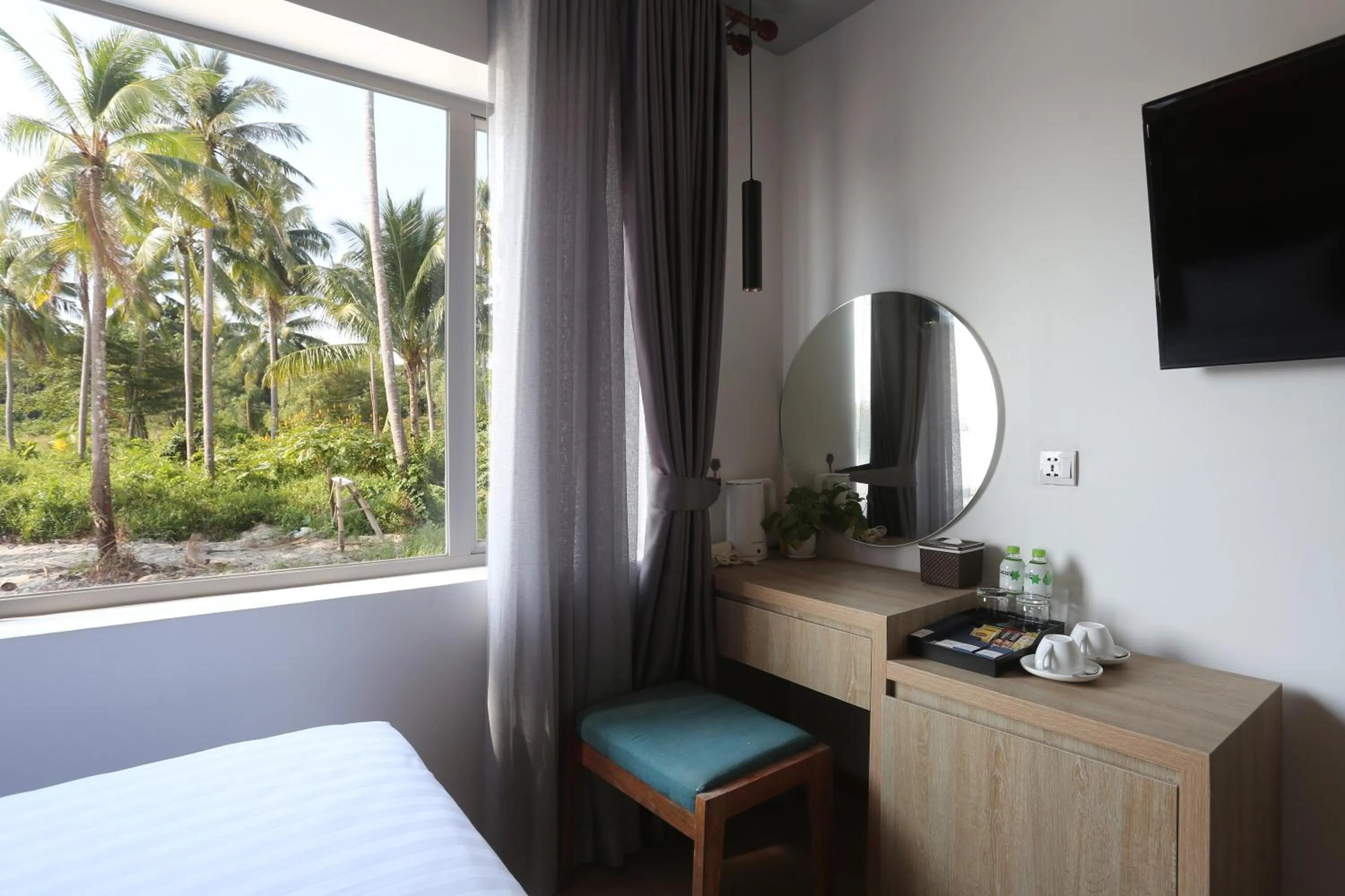 Bed in Koh Apikjun Resort by EHM