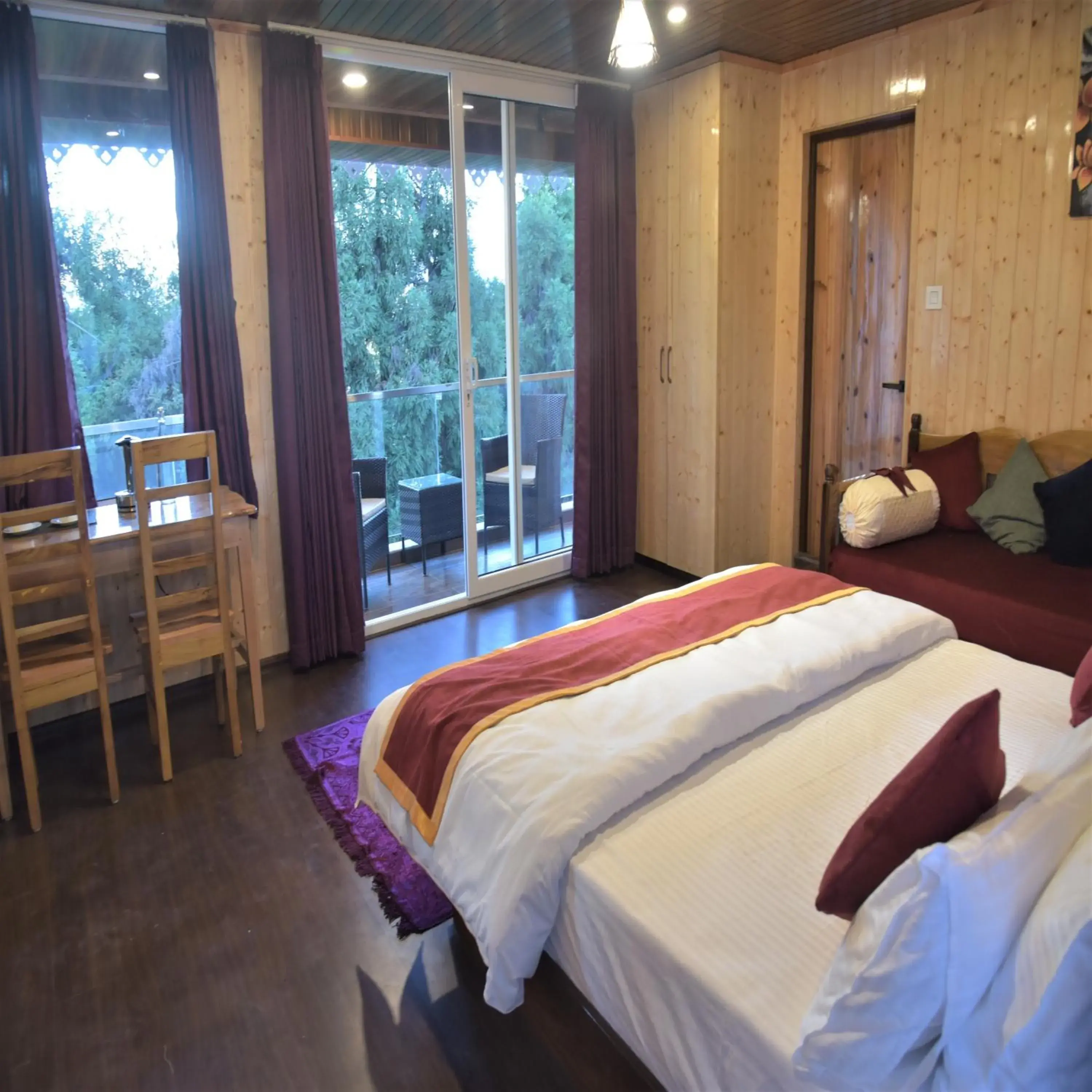 Bedroom, Bed in Amaira Resort & Farms - Mirik, West Bengal Bedroom, Bed in Amaira Resort & Farms - Mirik, West Bengal