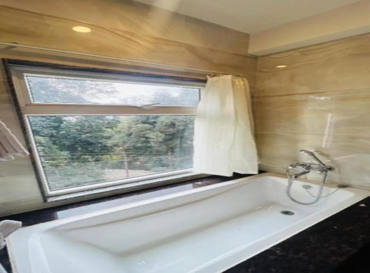 Bath in Amaira Resort & Farms - Mirik, West Bengal