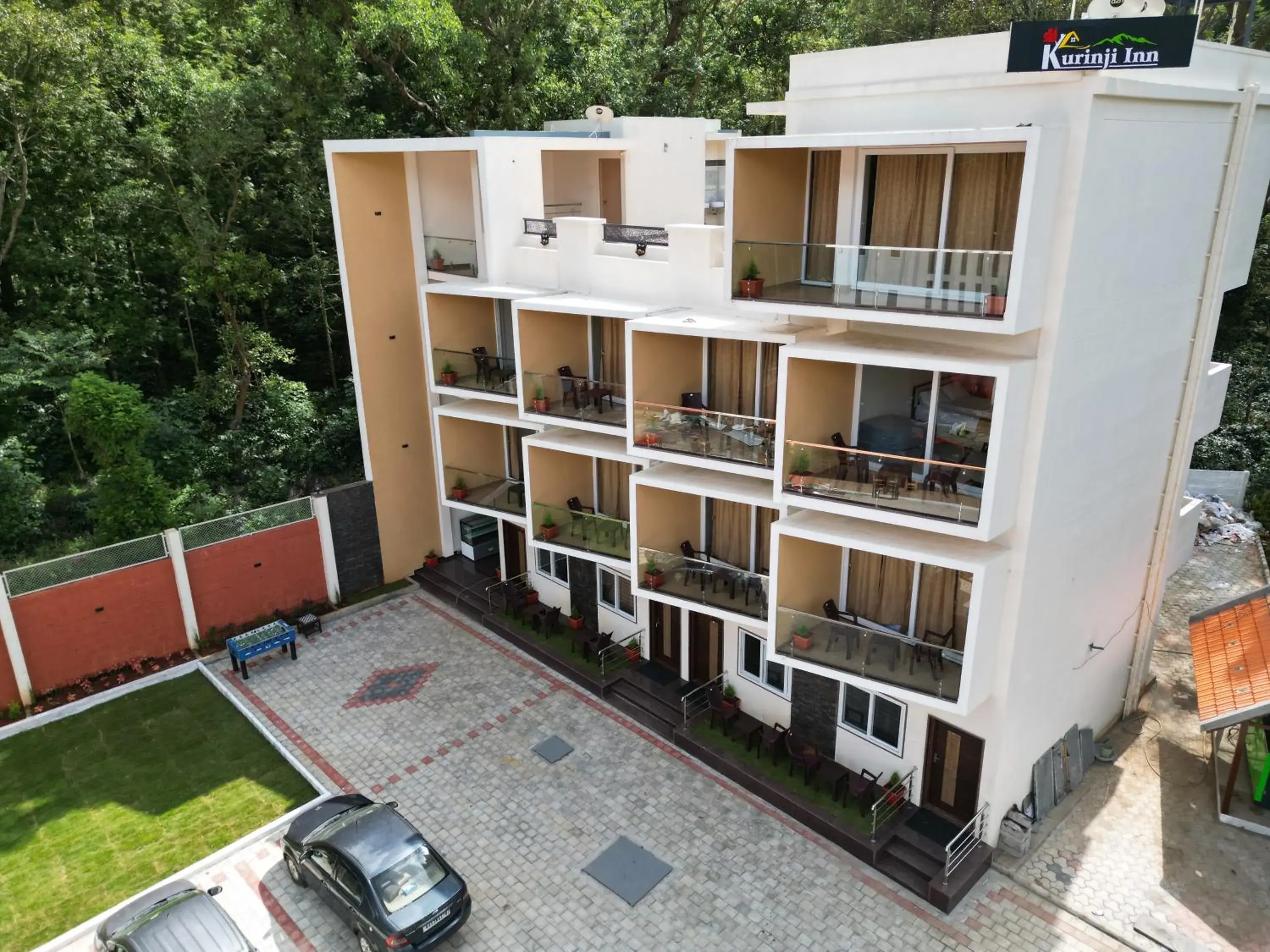 Property building in Kurinji Inn Property building in Kurinji Inn