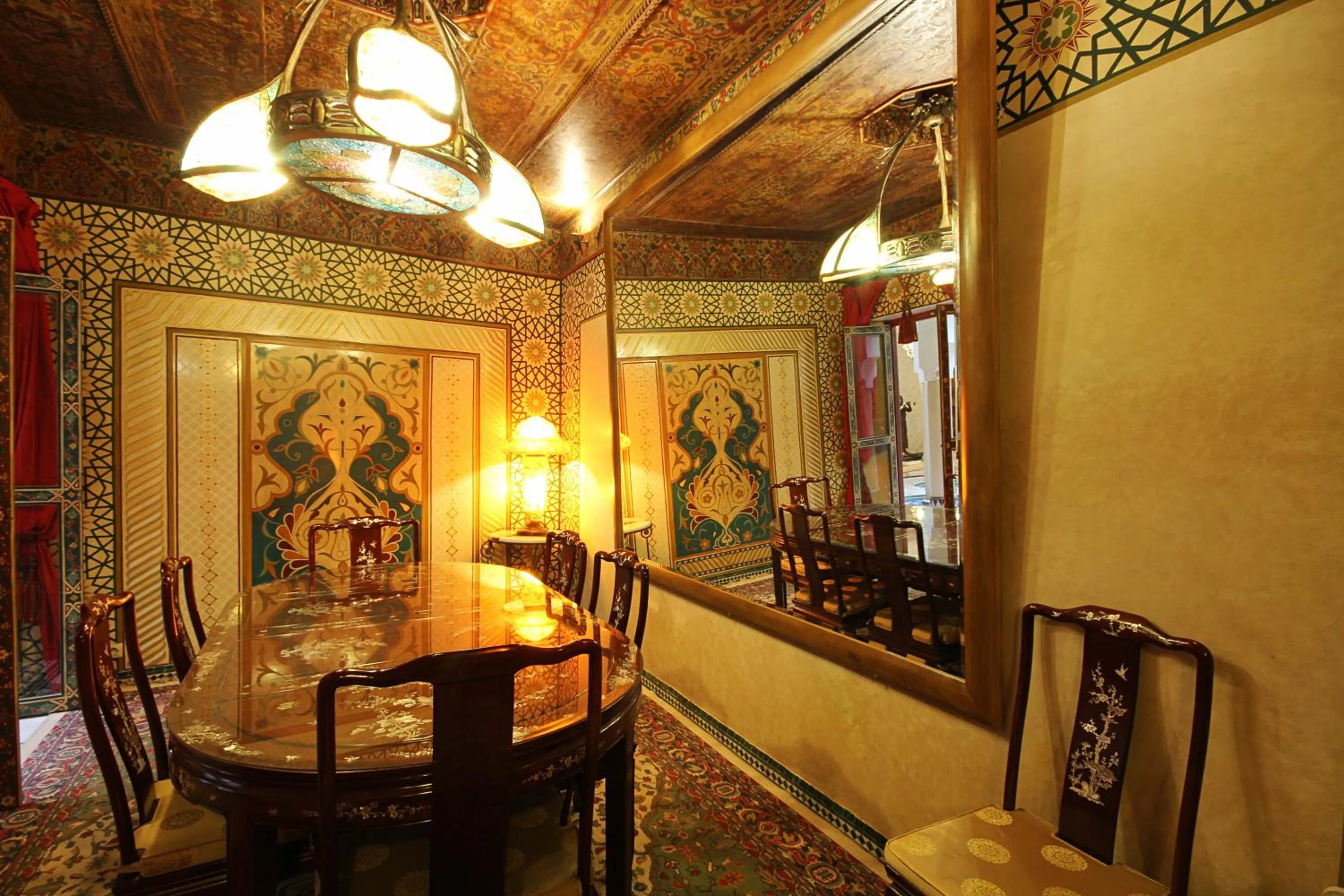 Living room in Riad Esmeralda