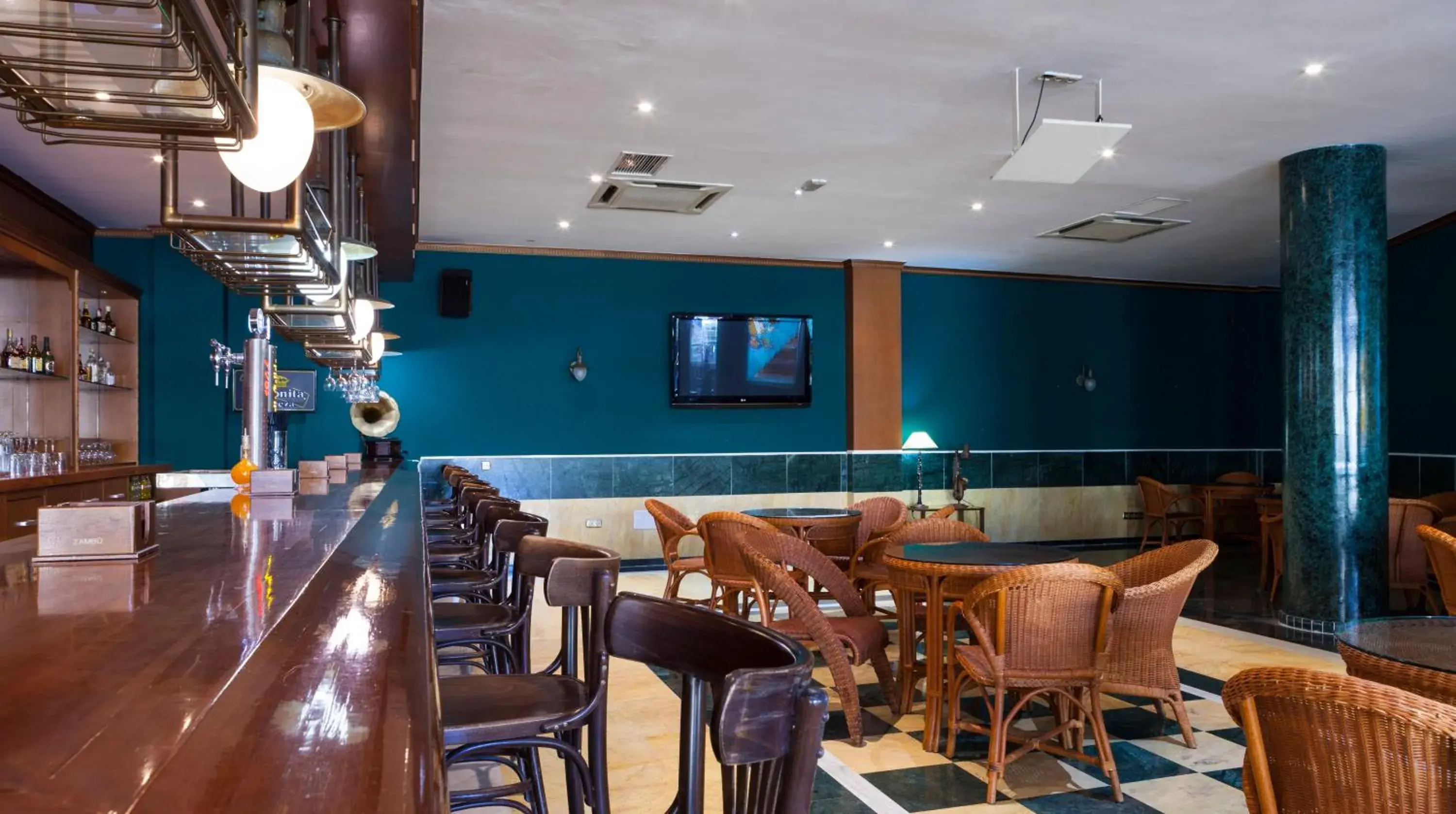 Lounge or bar in Hotel Mexico Lounge or bar in Hotel Mexico