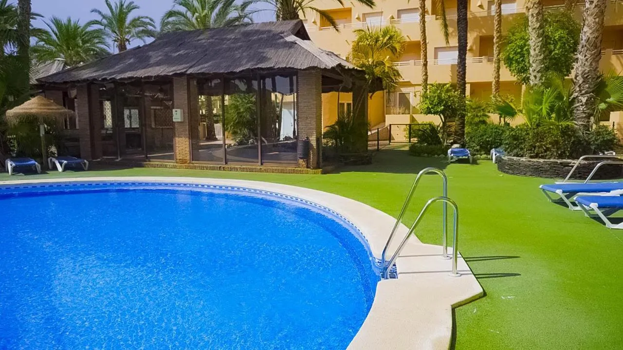 Swimming pool in Hotel Mexico