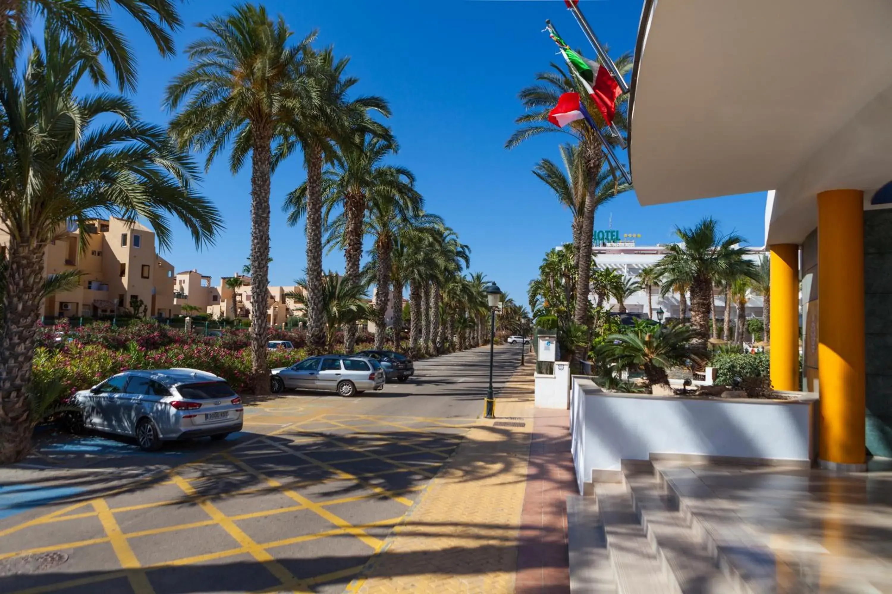 Facade/entrance in Hotel Mexico Facade/entrance in Hotel Mexico