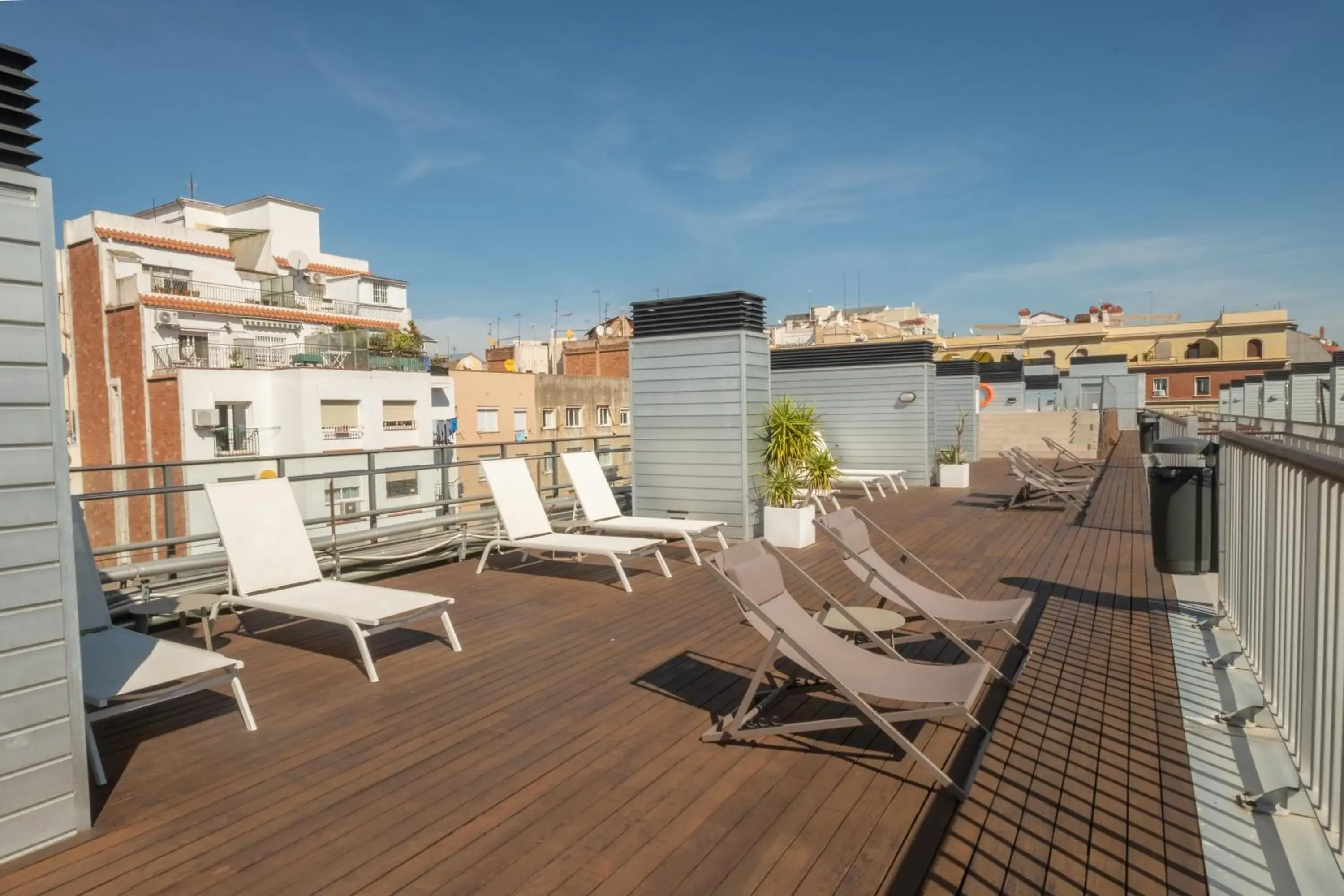 Property building in Aparthotel Bcn Montjuic Property building in Aparthotel Bcn Montjuic