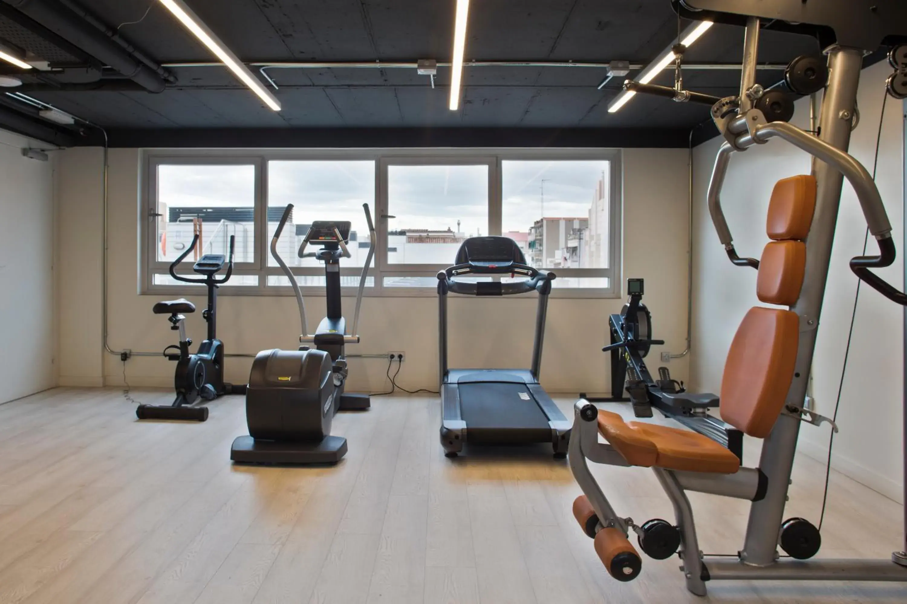 Fitness centre/facilities in Aparthotel Bcn Montjuic Fitness centre/facilities in Aparthotel Bcn Montjuic