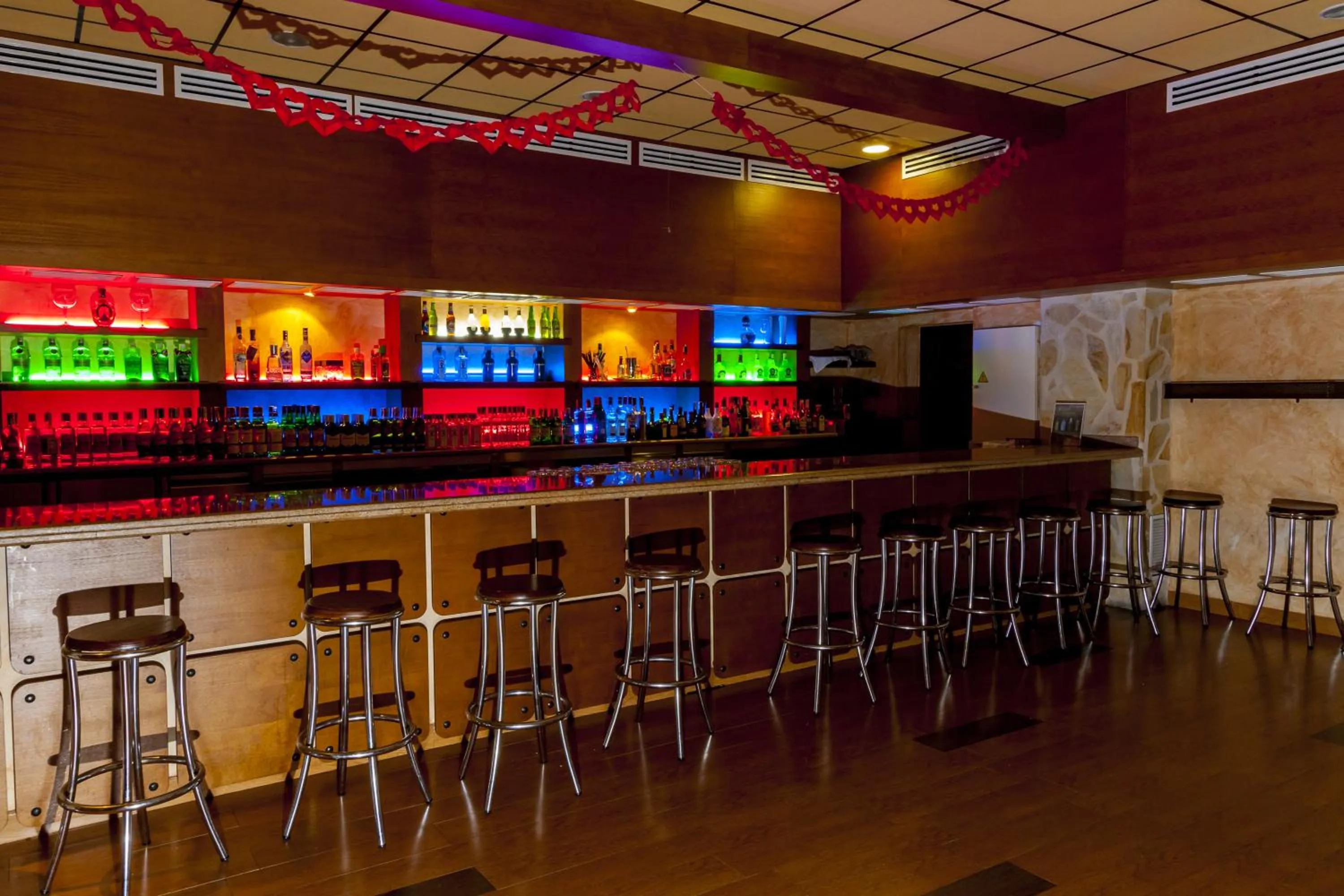 Nightclub / DJ in Hotel Comendador