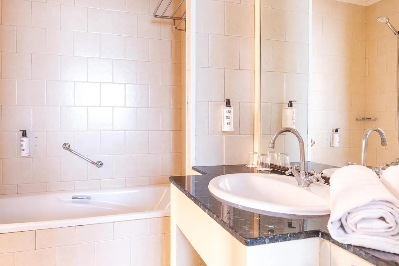 Bathroom in Ona Lomas Village - La Manga Club