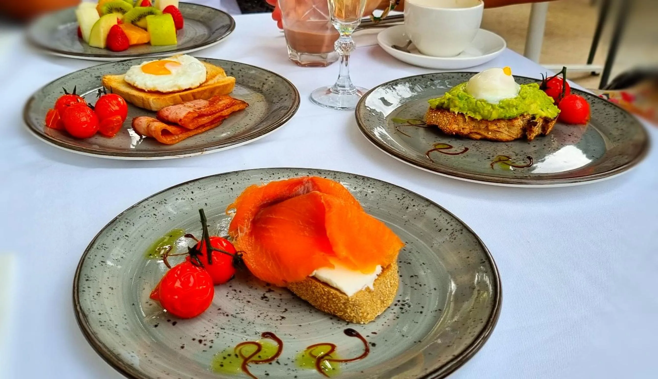 Breakfast, Food in L'Hostal Pollenca - Turisme Interior