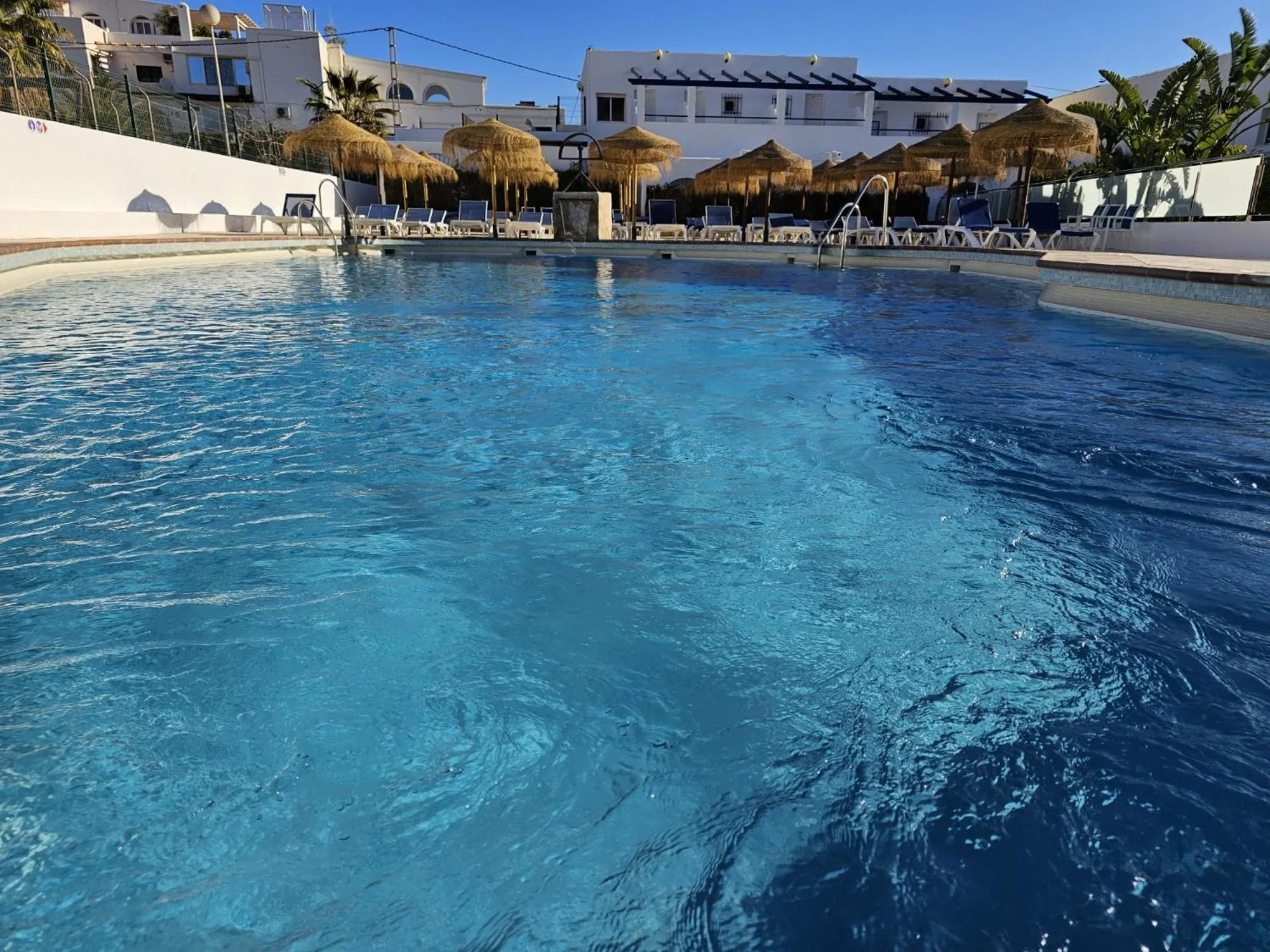 Swimming pool in Hotel El Puntazo I