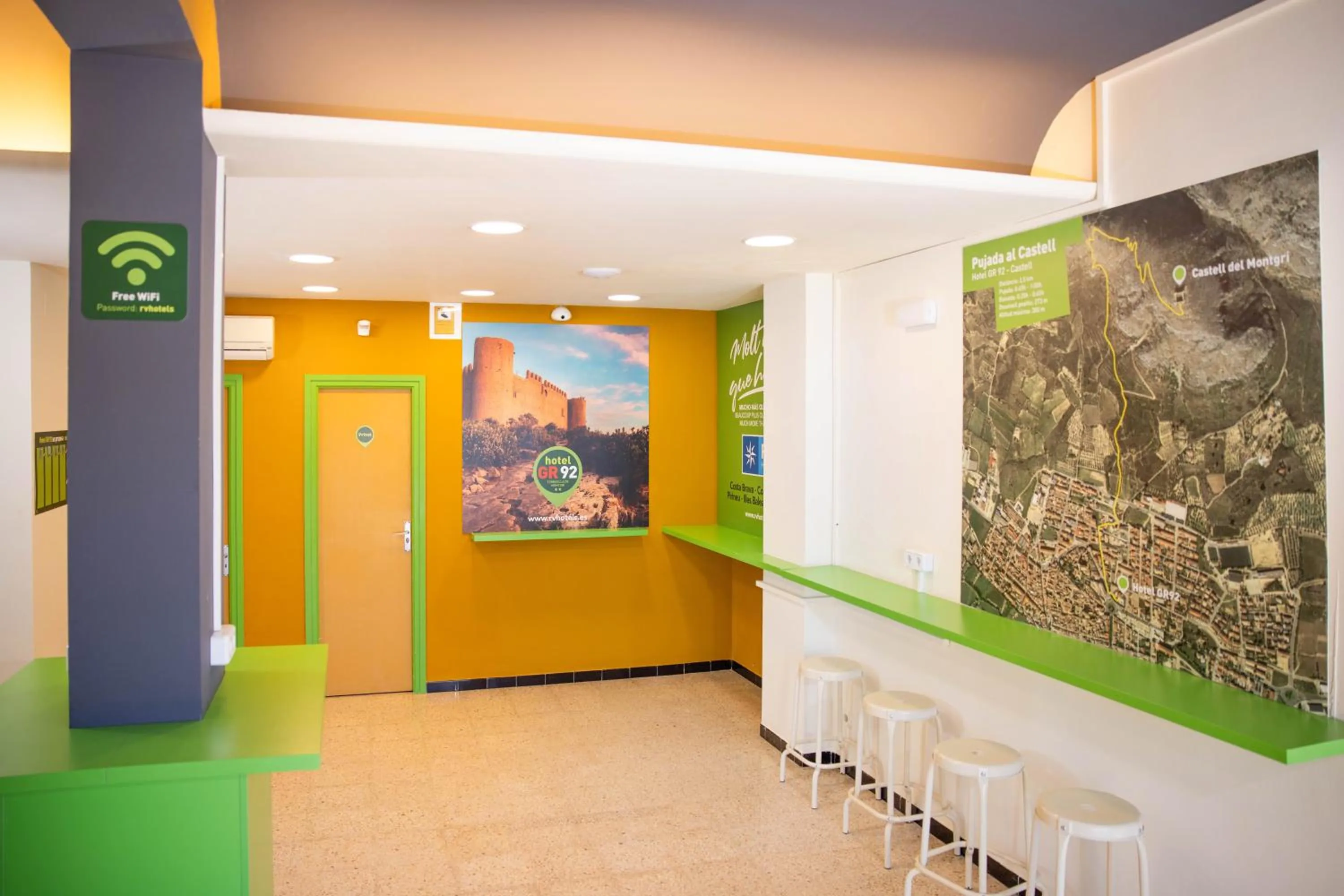 Lobby or reception in RVHotels GR92