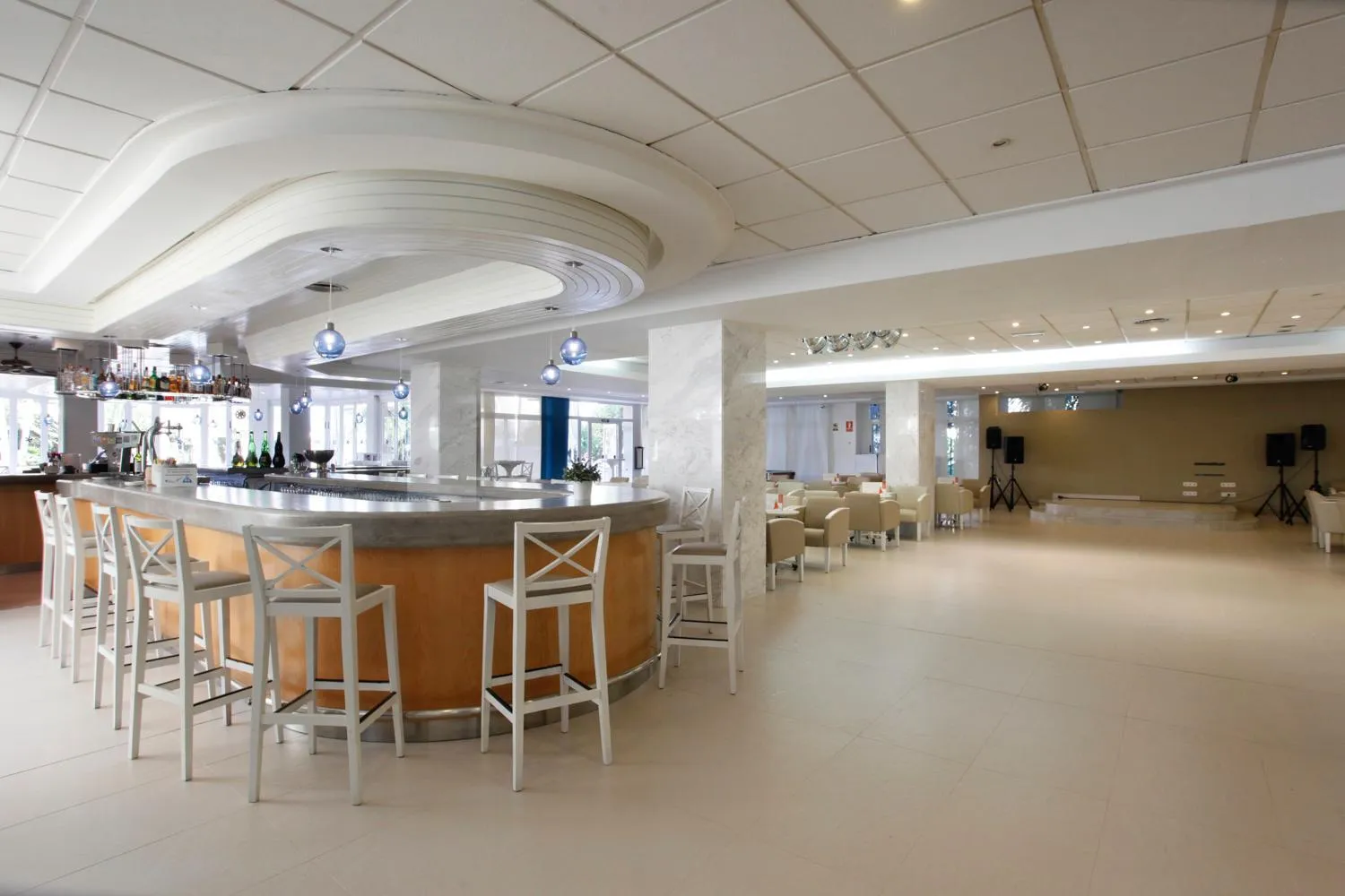 Lounge or bar in Oleander