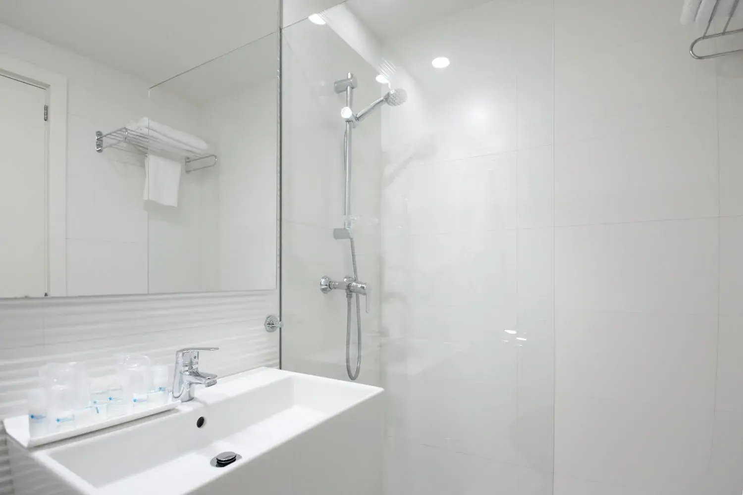 Bathroom in Oleander Bathroom in Oleander