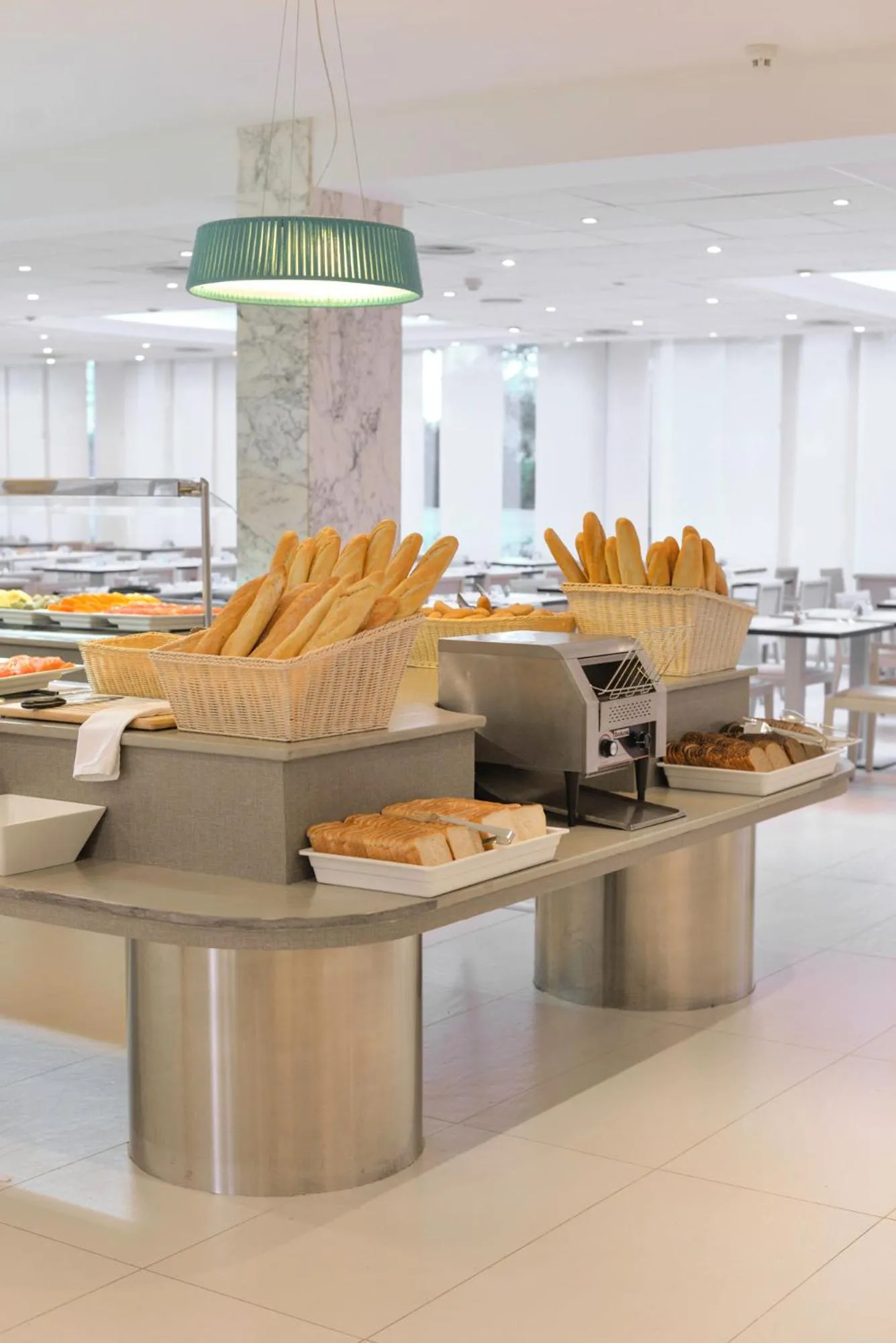 Restaurant/places to eat in Oleander