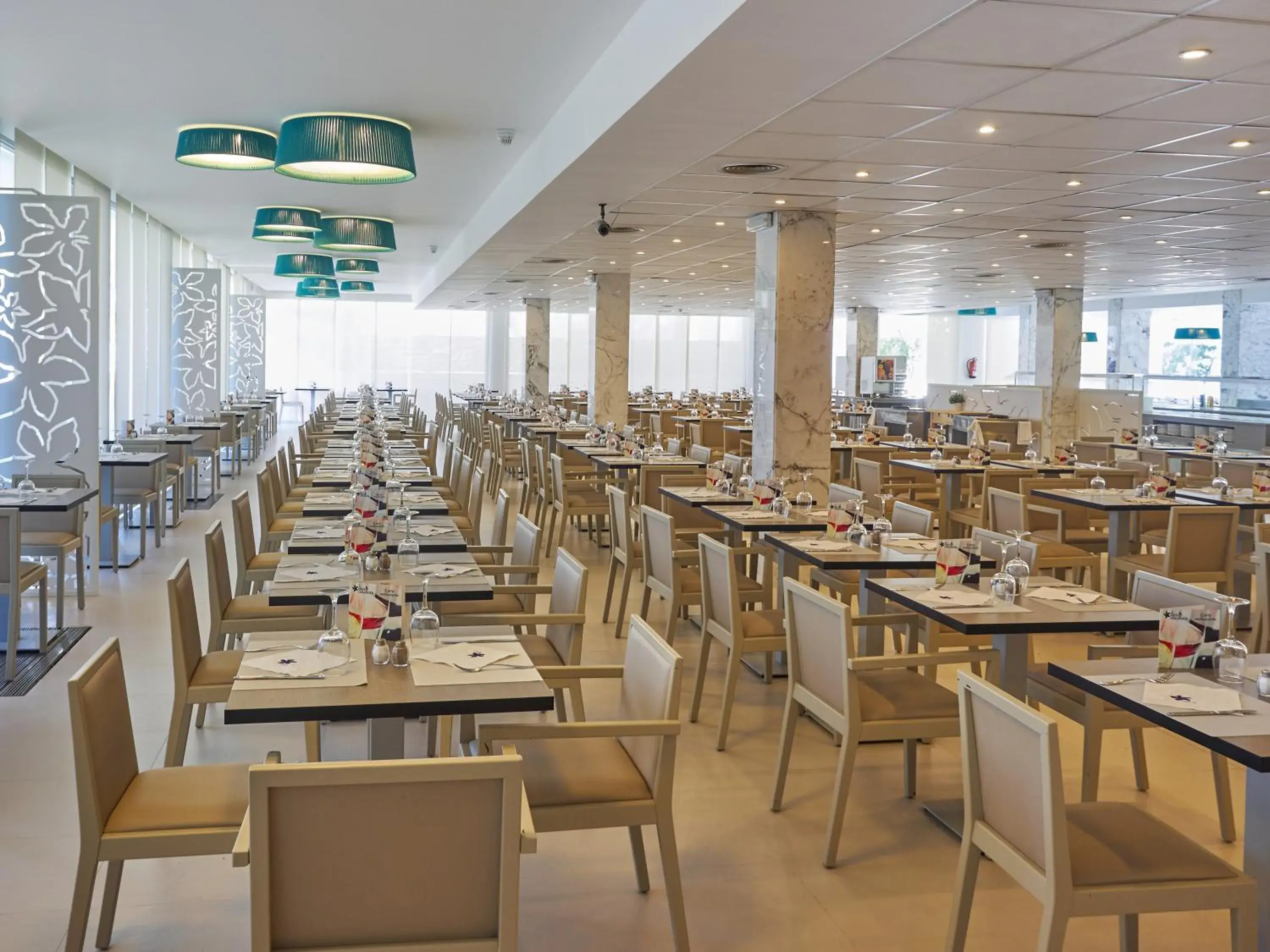 Restaurant/places to eat in Oleander Restaurant/places to eat in Oleander